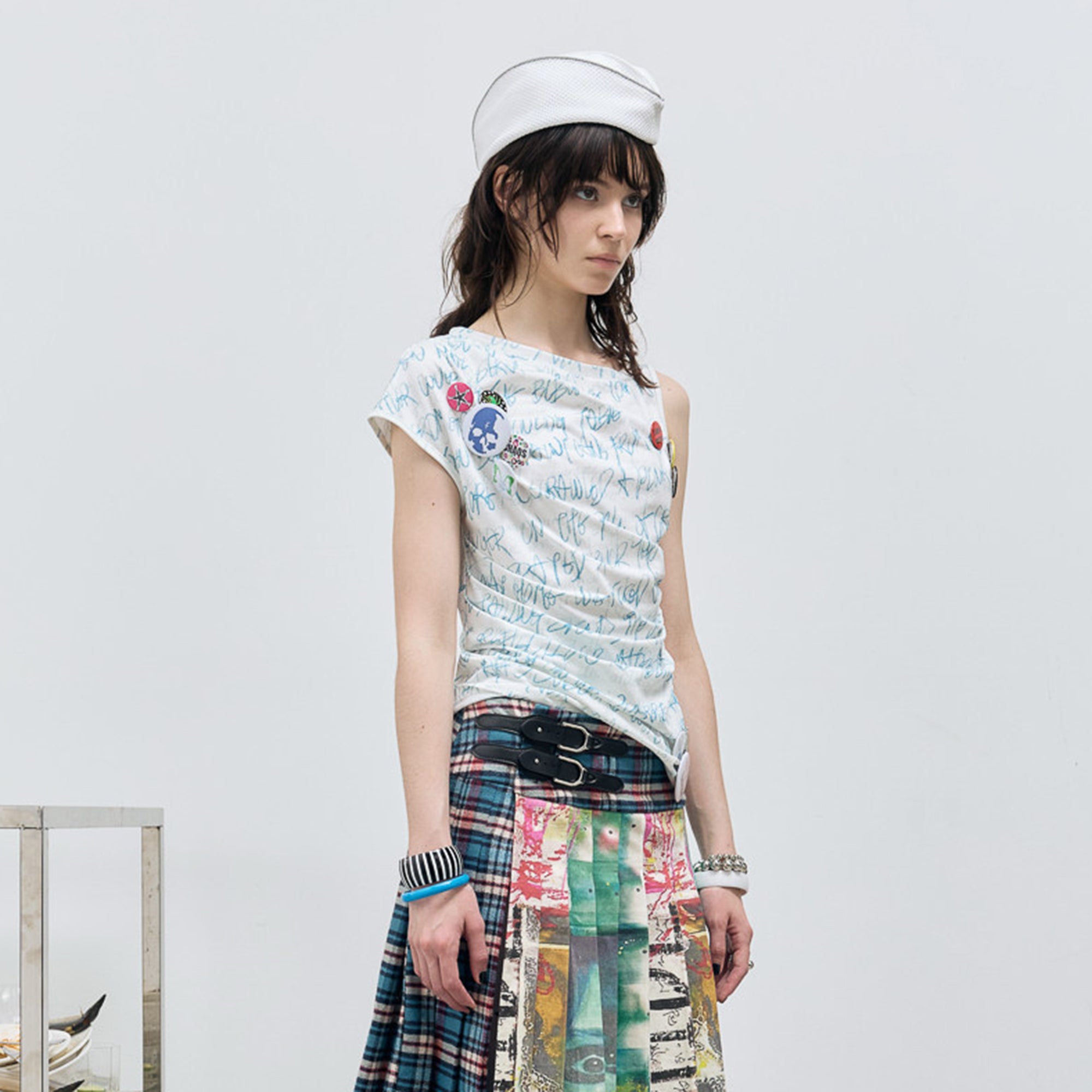 FULLTIDE Crinkled Handwritten Graphic T-Shirt