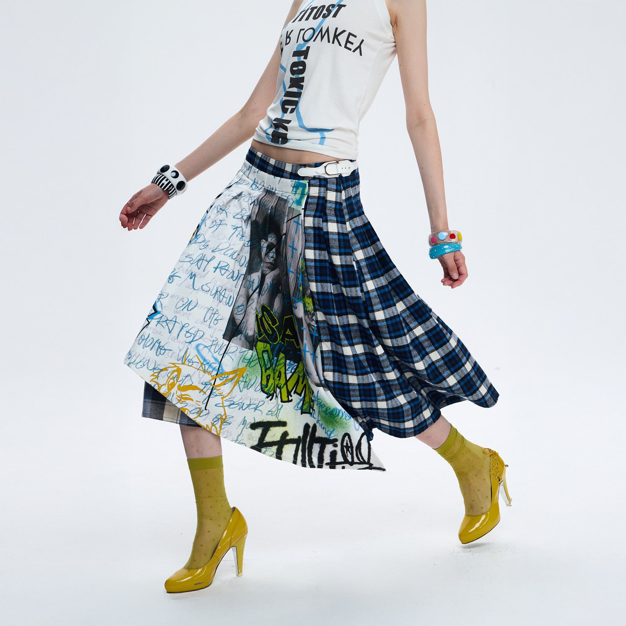 FULLTIDE Asymmetric Plaid Spliced Graffiti Skirt