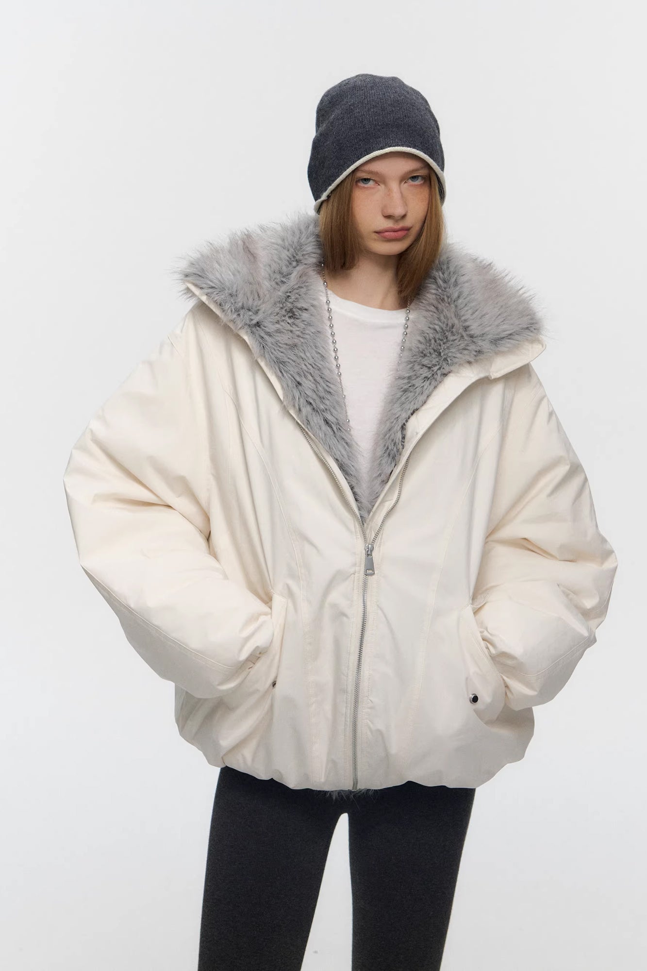 10AMSOTIIIIIIRED Water-Repellent Duck Down Puffer Jacket