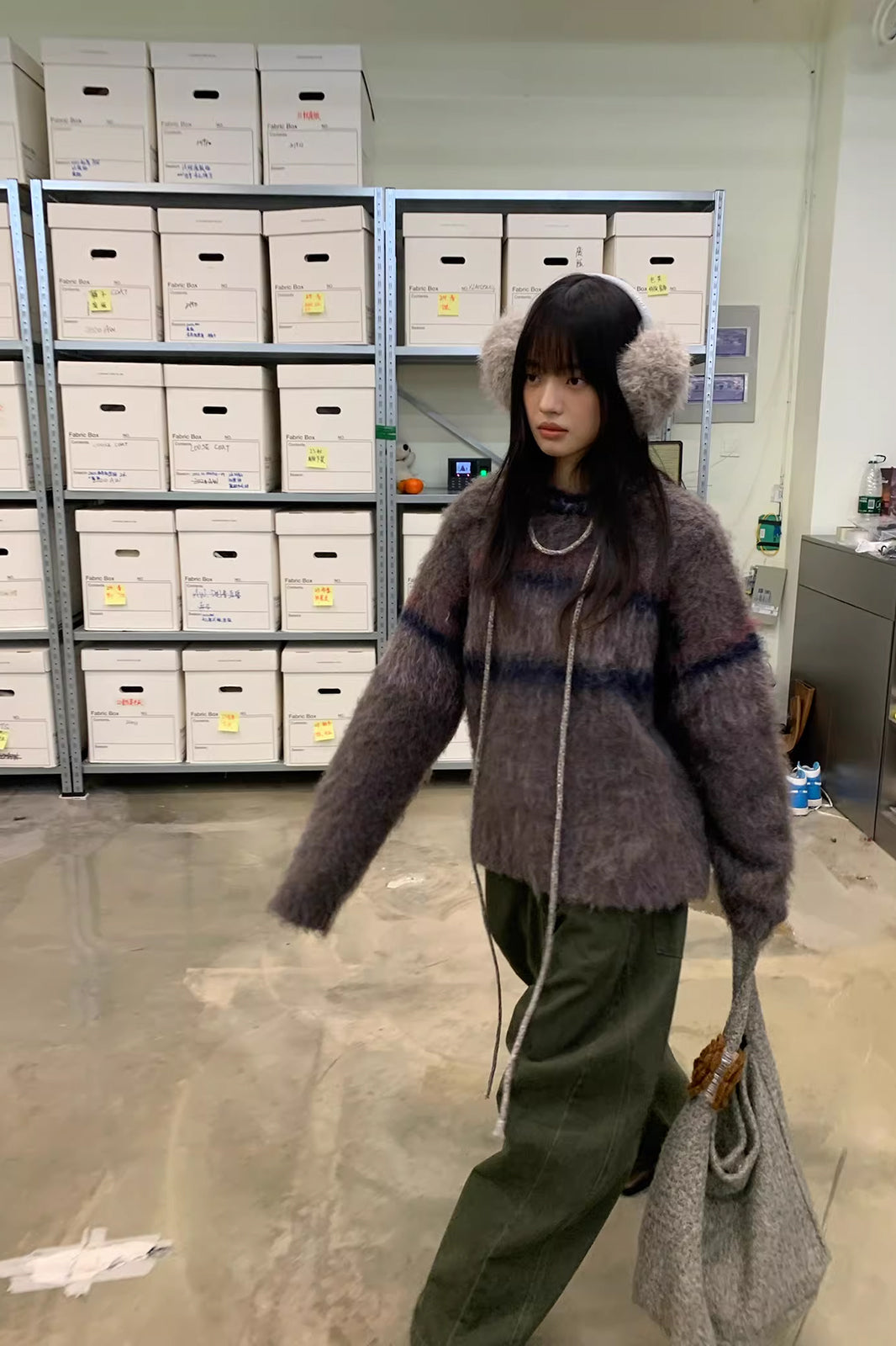 NEVERSEEZ Contrast Stripe Fuzzy Sweater