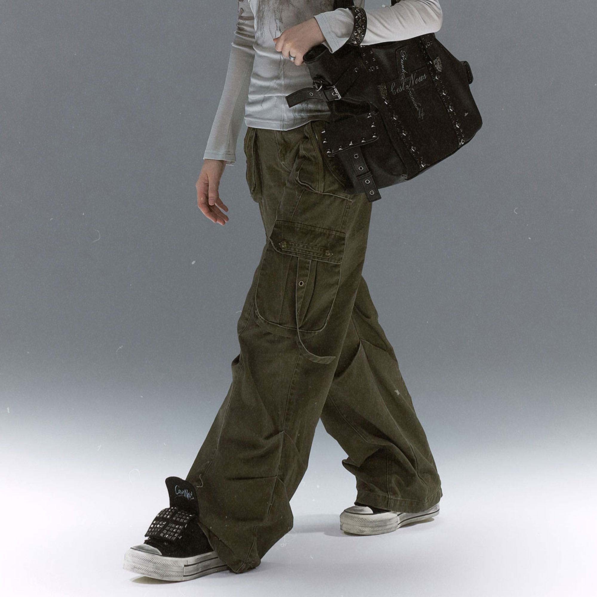 CESTNOUS Retro Washed Multi-Pocket Straight-Leg Cargo Pants