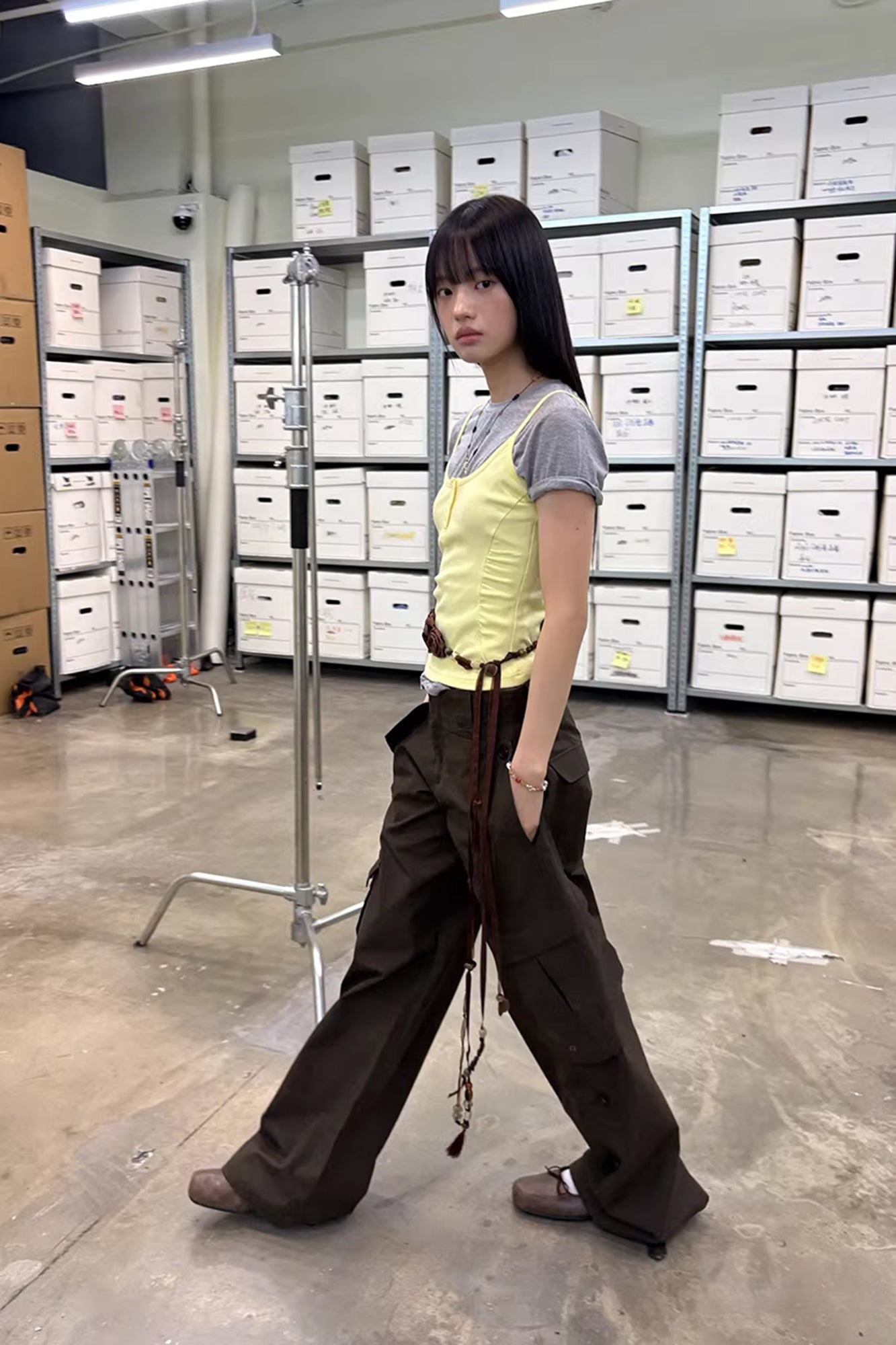 NEVERSEEZ Snap-Hem Multi-Pocket Cargo Pants