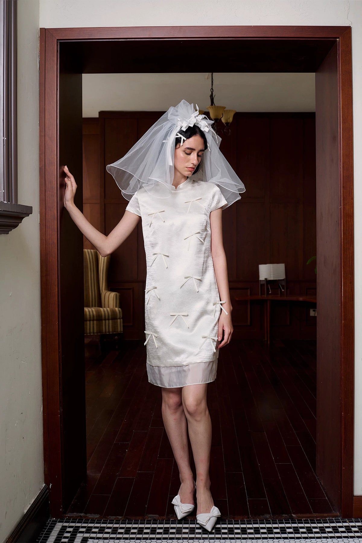 YUANYE Bow Detail Mandarin-Collar Mini Dress