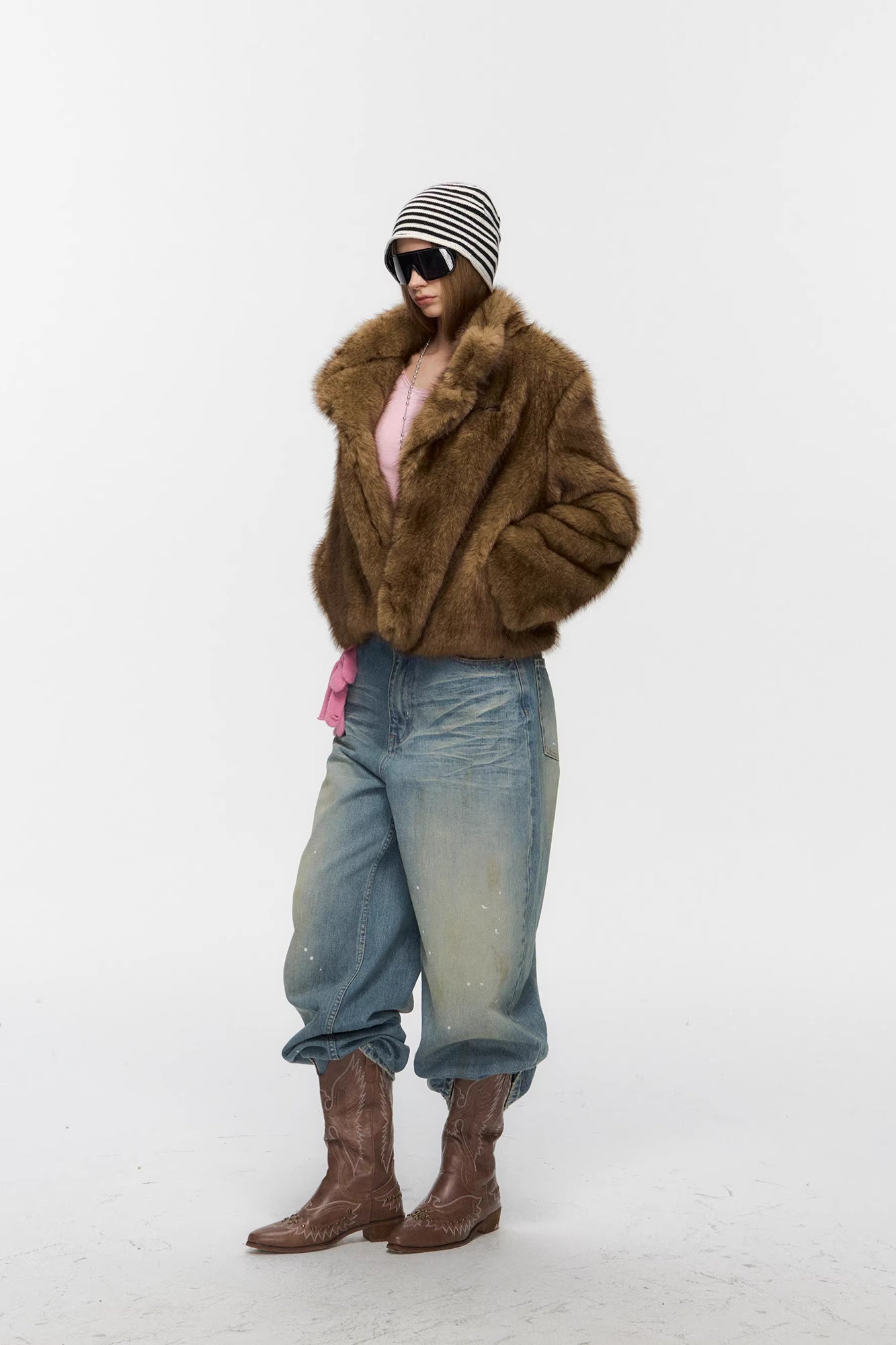 10AMSOTIIIIIIRED Asymmetrical Front Toggle Faux Fur Jacket