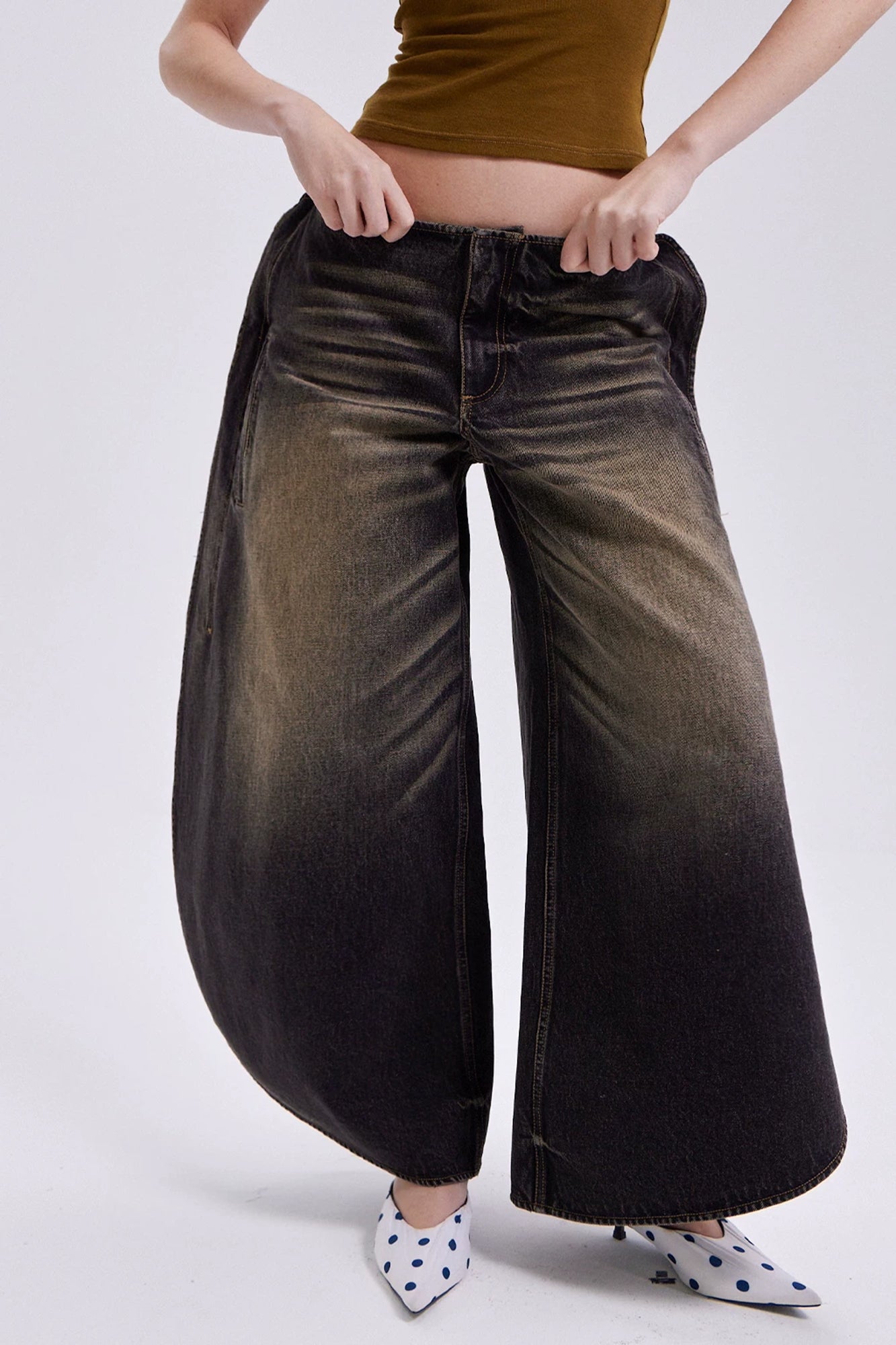 VERSION9 Dirty Fit Barrel-Leg Jeans