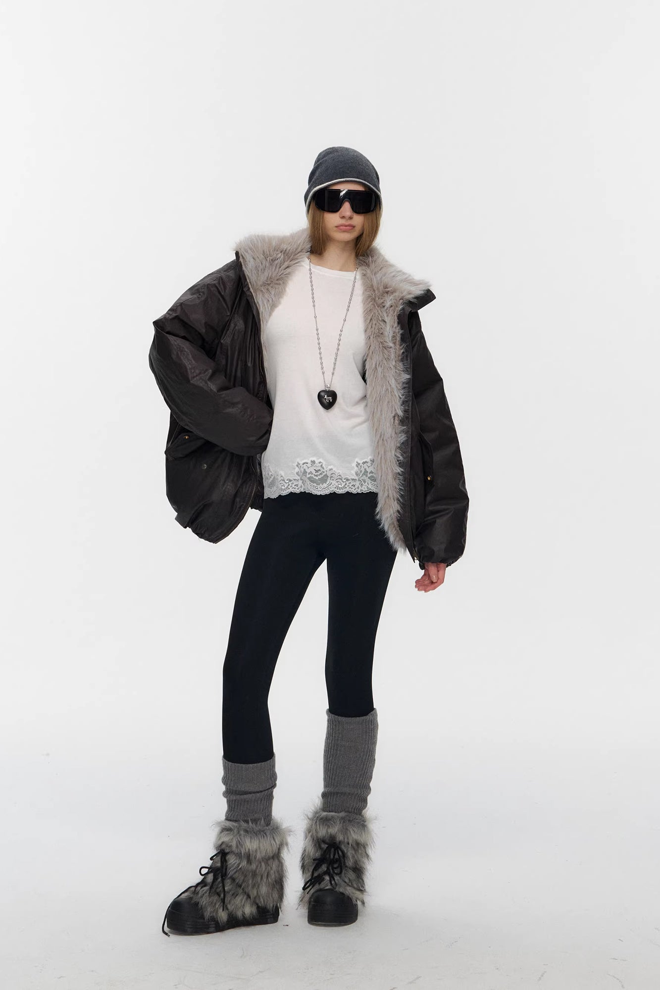 10AMSOTIIIIIIRED Water-Repellent Duck Down Puffer Jacket