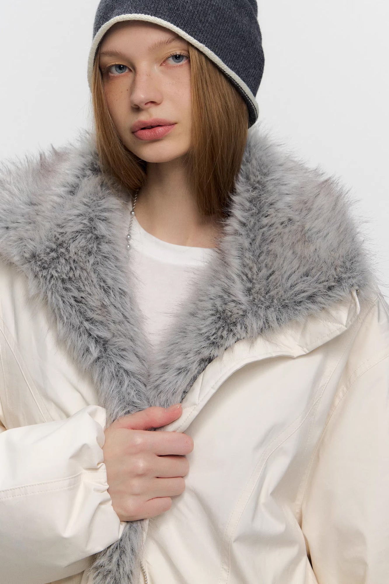 10AMSOTIIIIIIRED Water-Repellent Duck Down Puffer Jacket