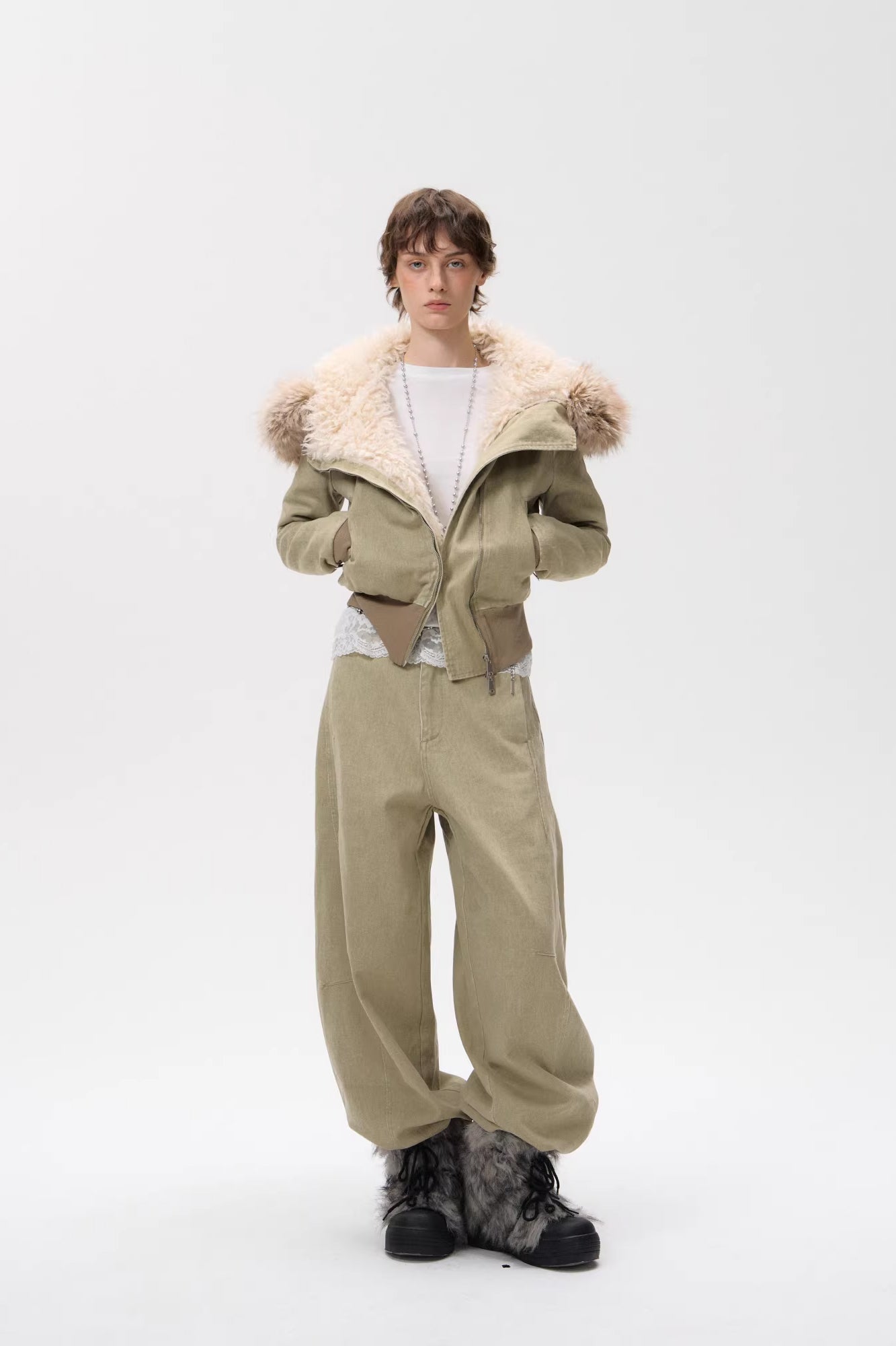 10AMSOTIIIIIIRED Sherpa-Lined Faux Fur Hooded Bomber Jacket