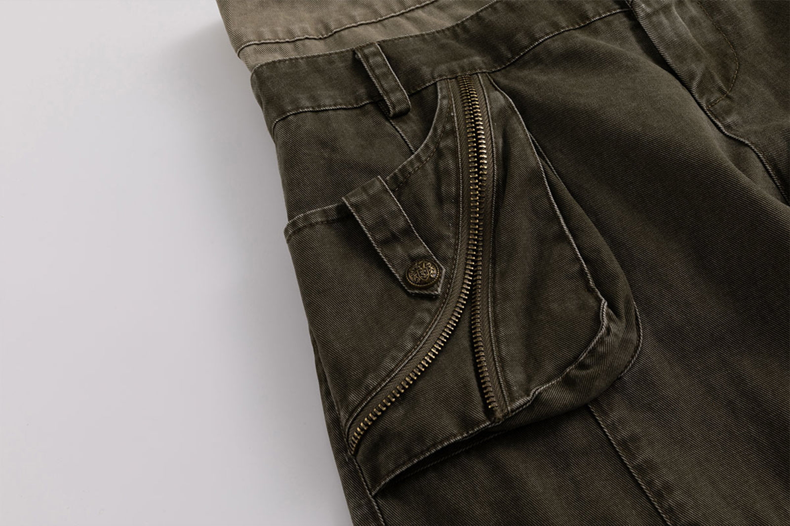 CESTNOUS Retro Washed Multi-Pocket Straight-Leg Cargo Pants