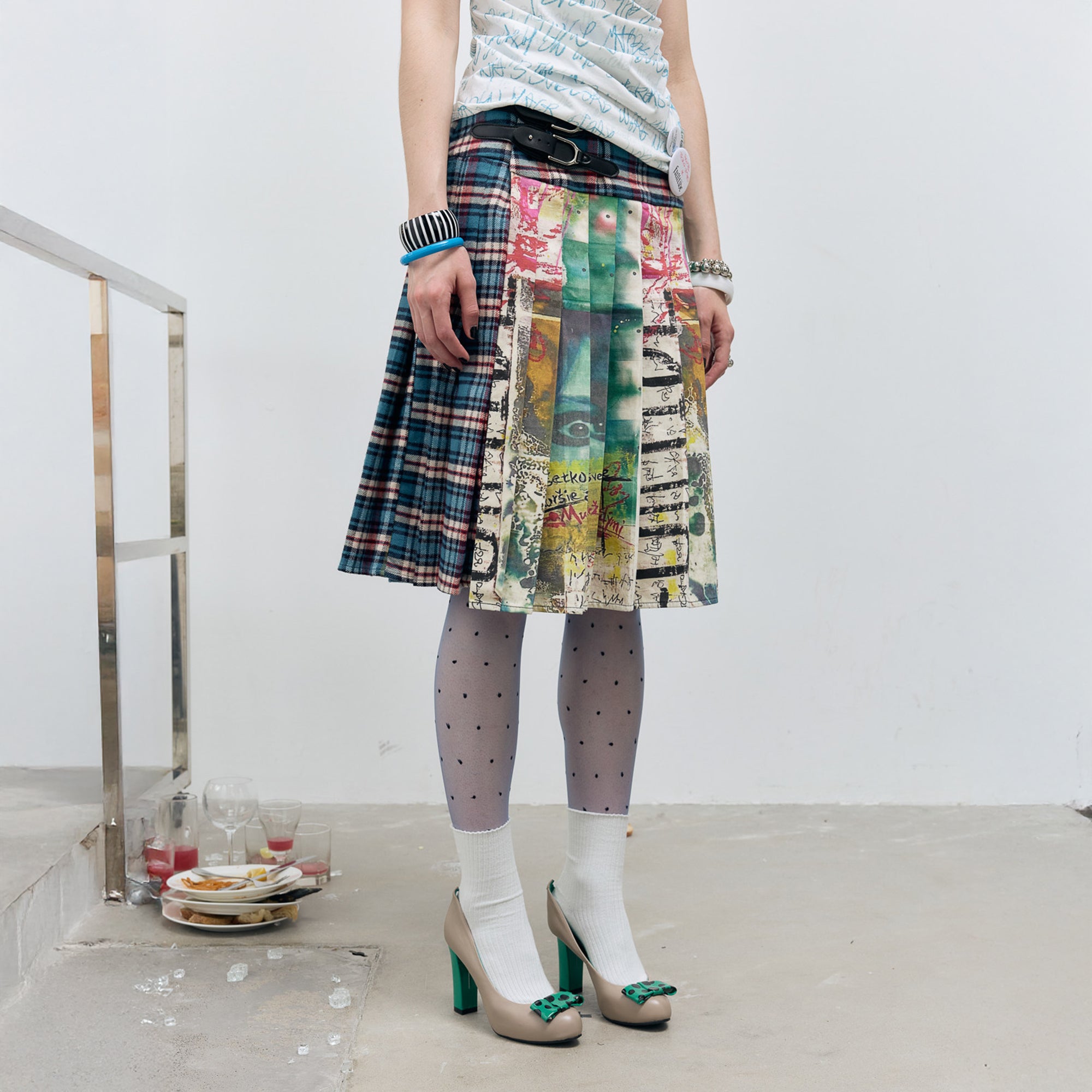 FULLTIDE Buckle Plaid Pleated Skirt