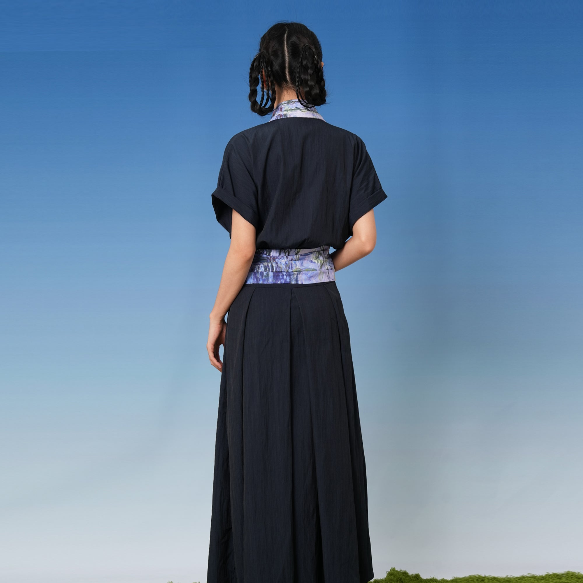 NOPMOB Painting Scarf-Tie Pleated Maxi Dress