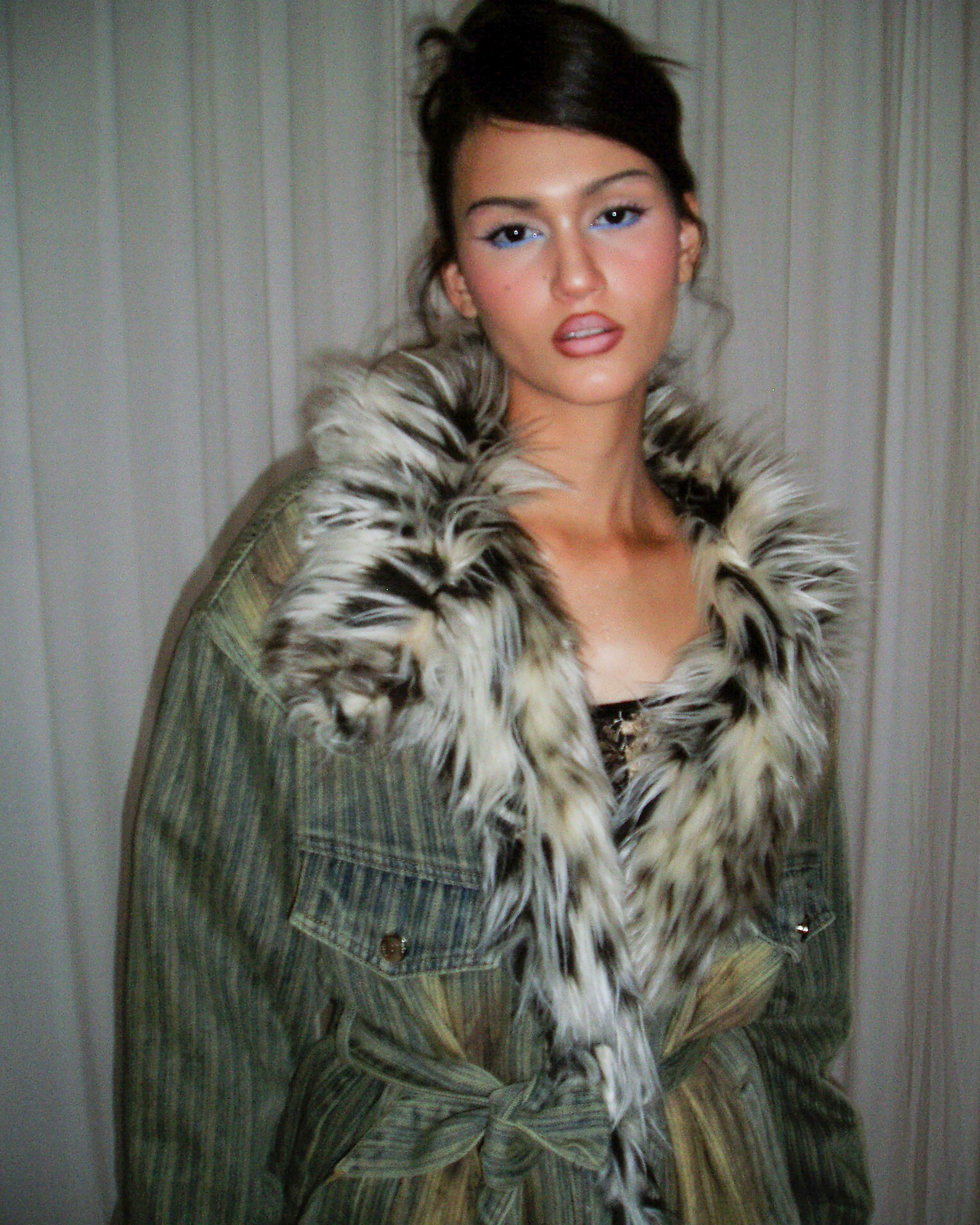 NEVER OFFEND L ANGEL Distressed Denim Fur-Trim Jacket