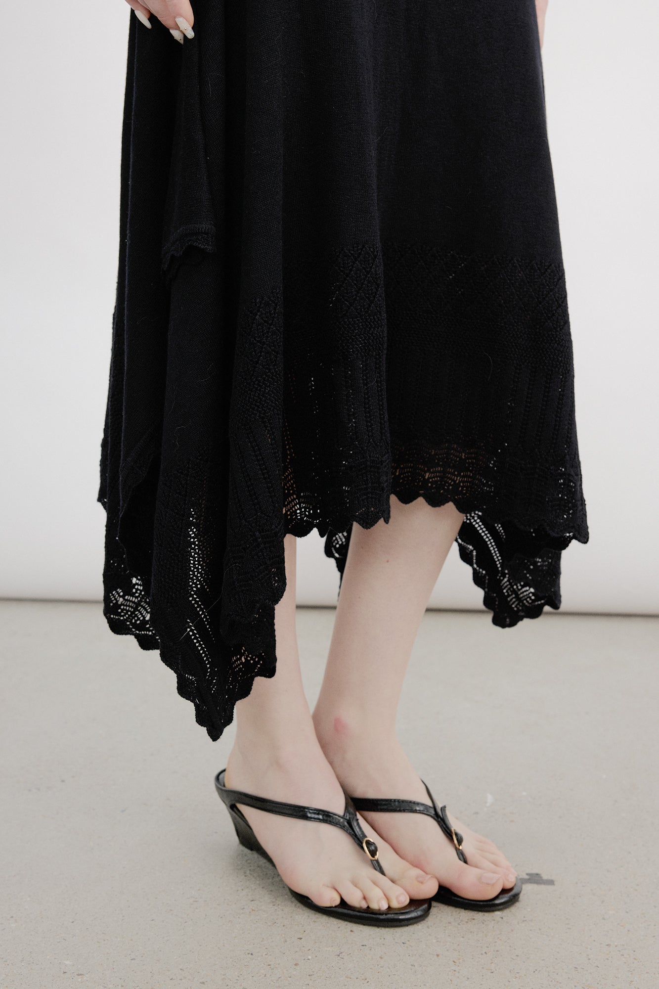 VERSION9 Handkerchief Hem Knit-Trim Midi Skirt