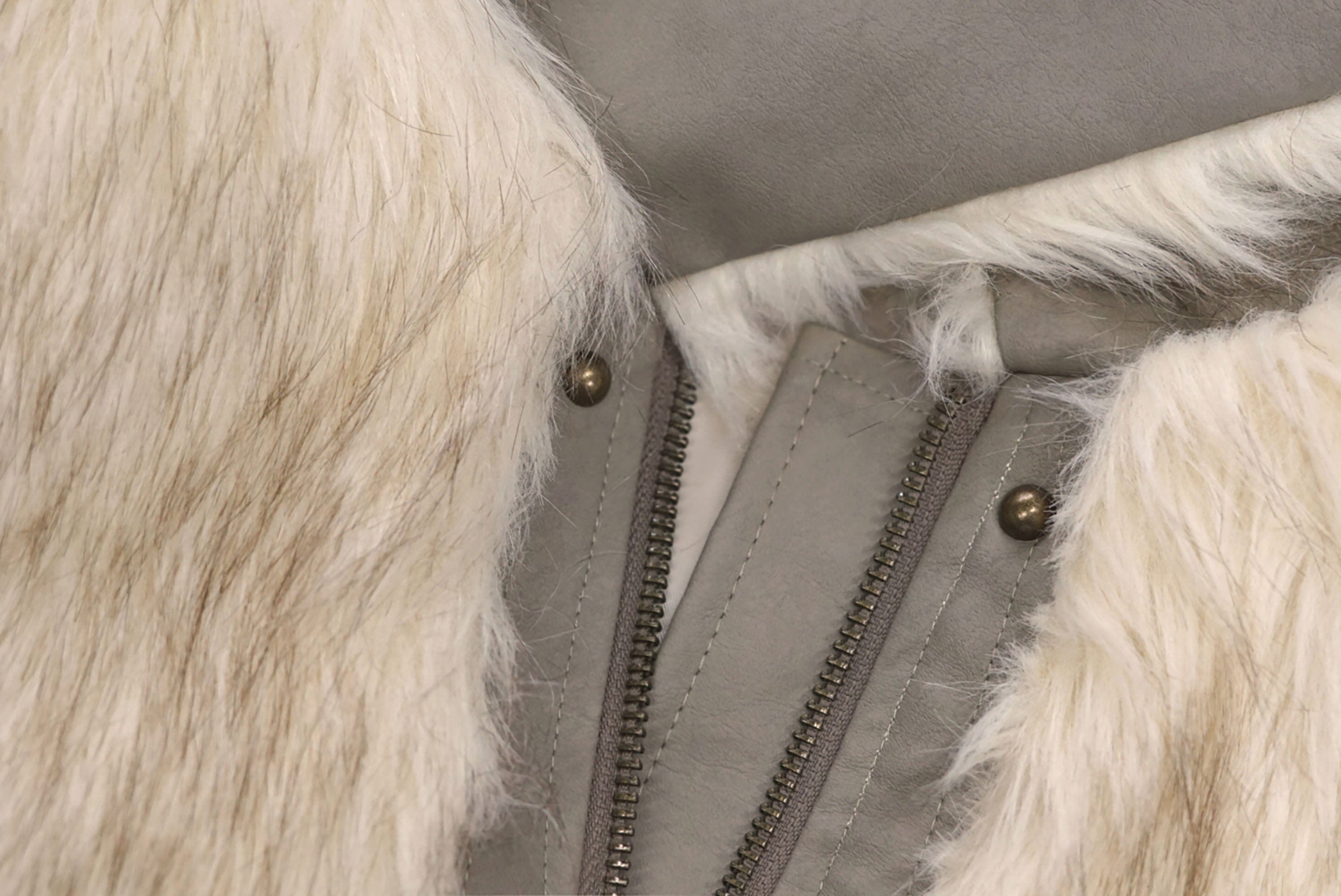 CESTNOUS Detachable Hem Spliced Faux Fur Jacket