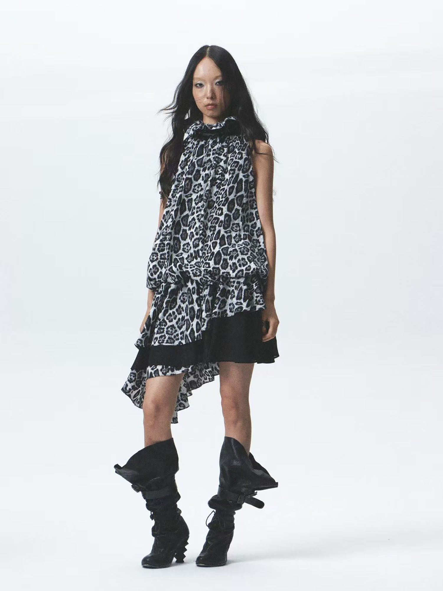 NONAME SPACE Asymmetrical Layered Leopard Ruffle Dress