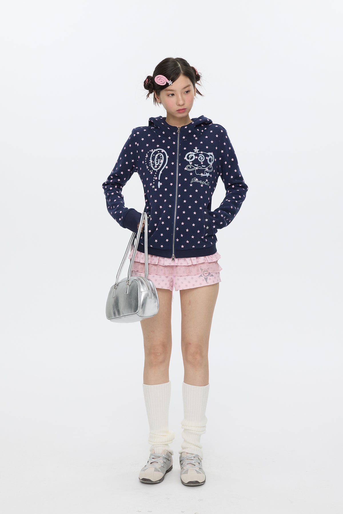 BETWEENAND Glitter Star Full-Print Slim Zip-Up Hoodie