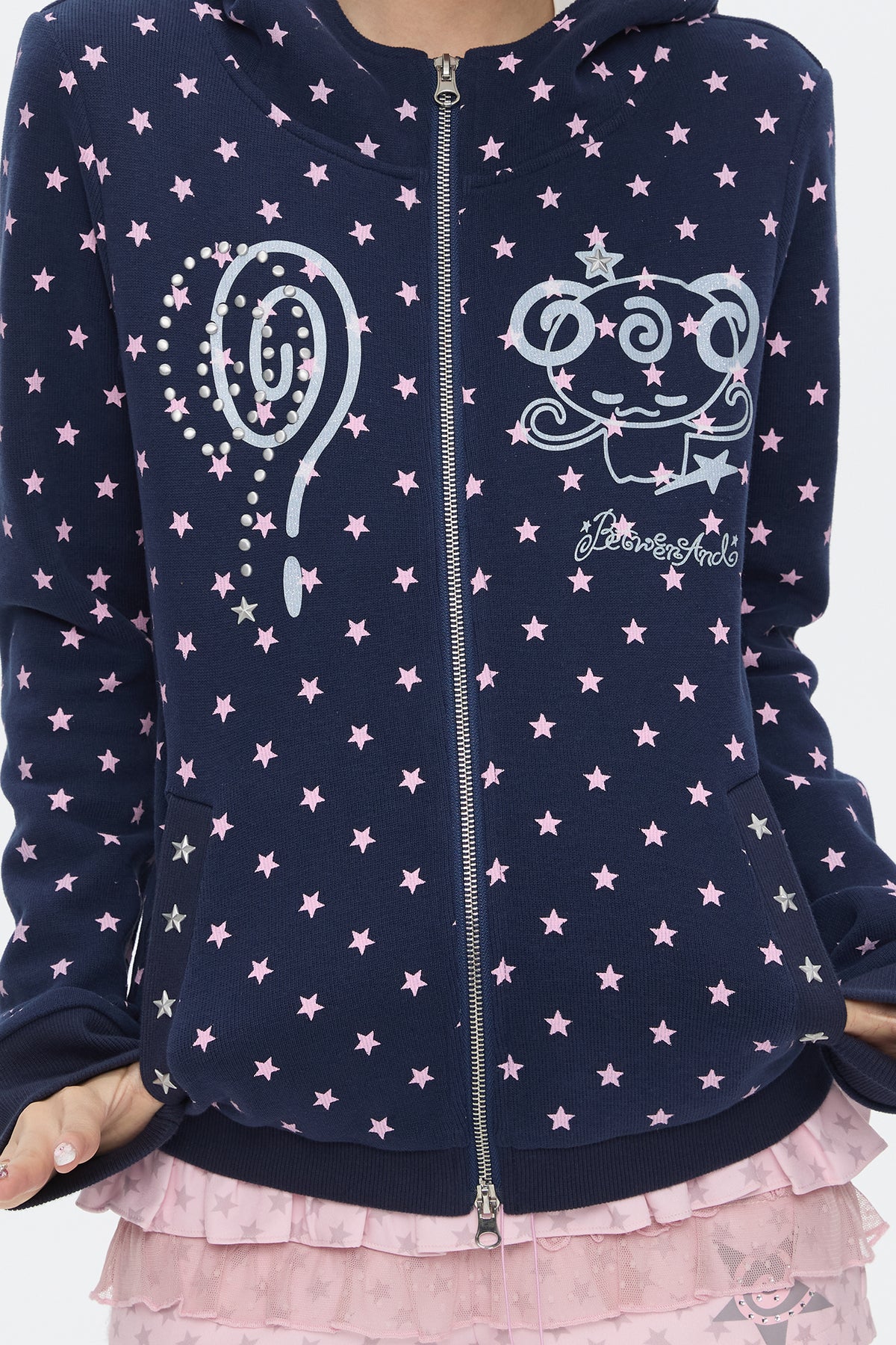 BETWEENAND Glitter Star Full-Print Slim Zip-Up Hoodie