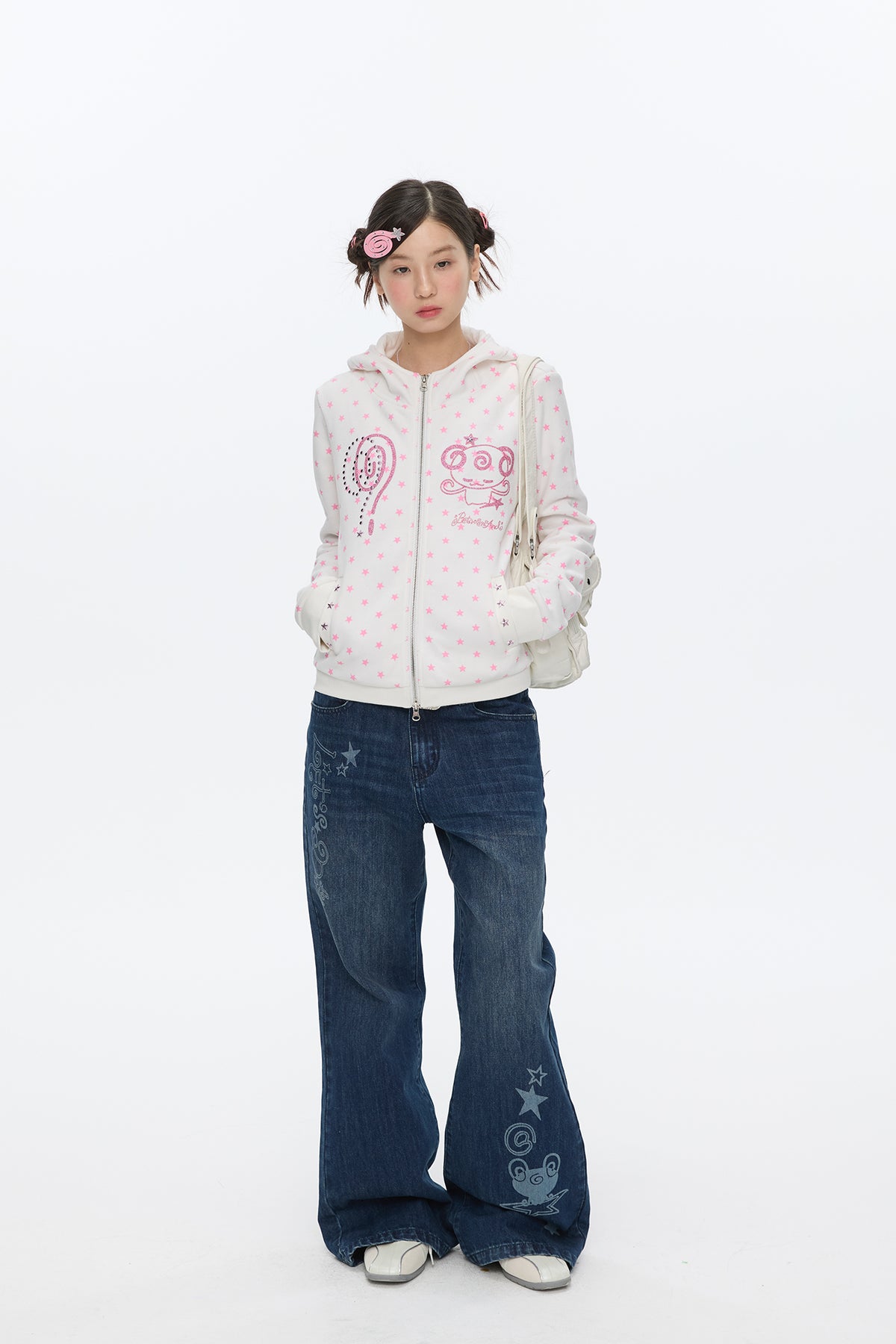 BETWEENAND Glitter Star Full-Print Slim Zip-Up Hoodie
