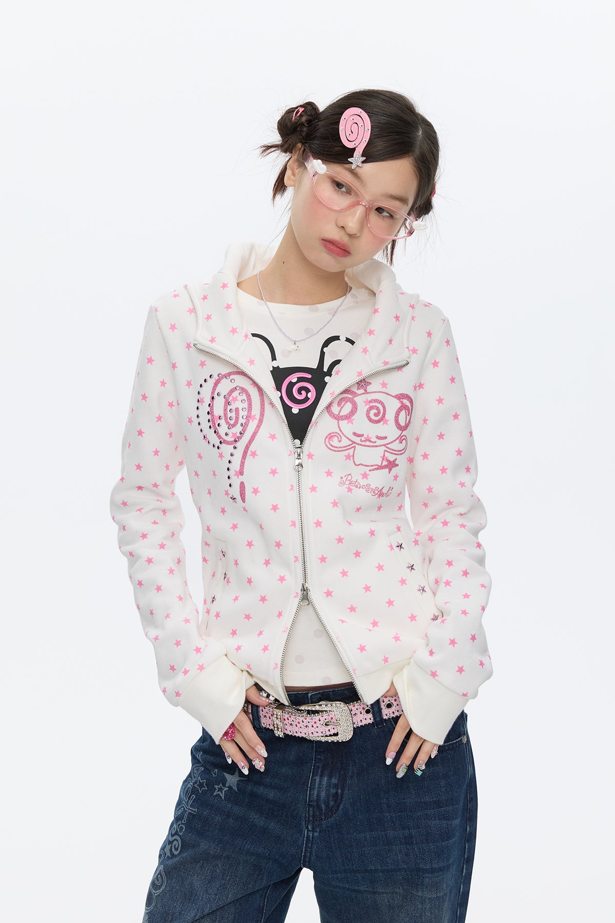 BETWEENAND Glitter Star Full-Print Slim Zip-Up Hoodie
