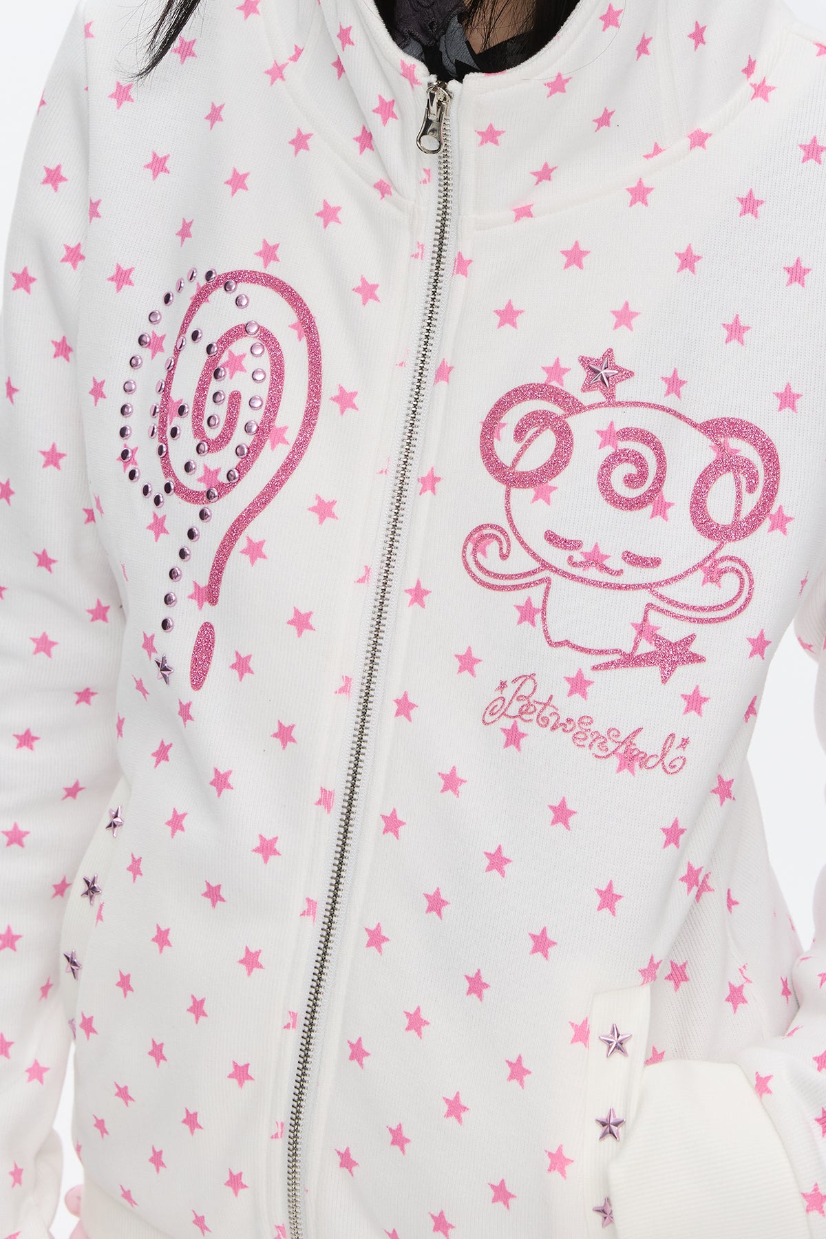 BETWEENAND Glitter Star Full-Print Slim Zip-Up Hoodie