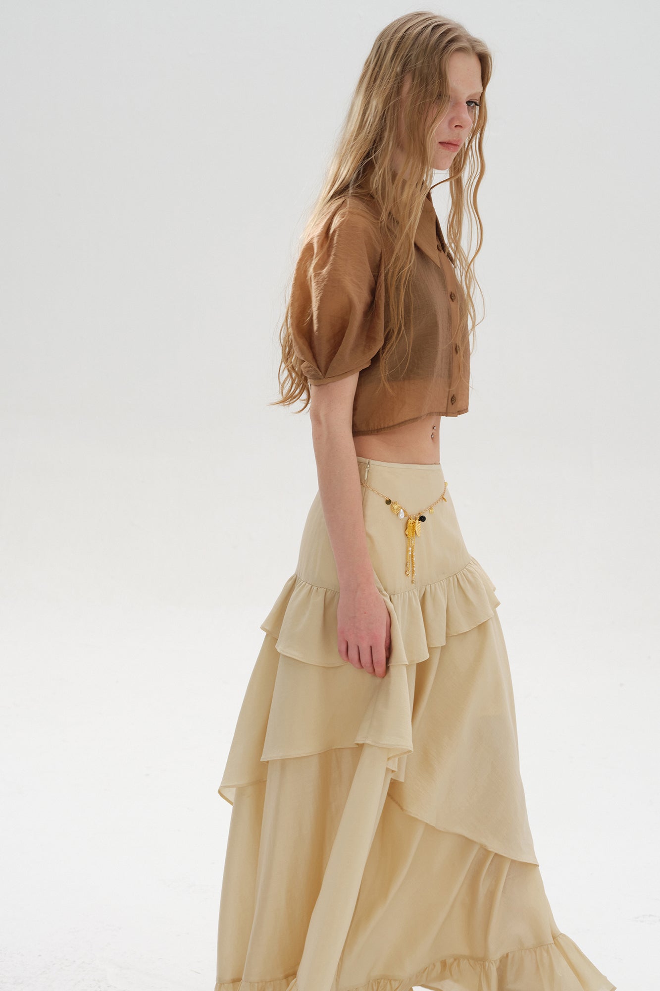 LAYERS Sheer Puff Sleeve Cropped Half Shirt