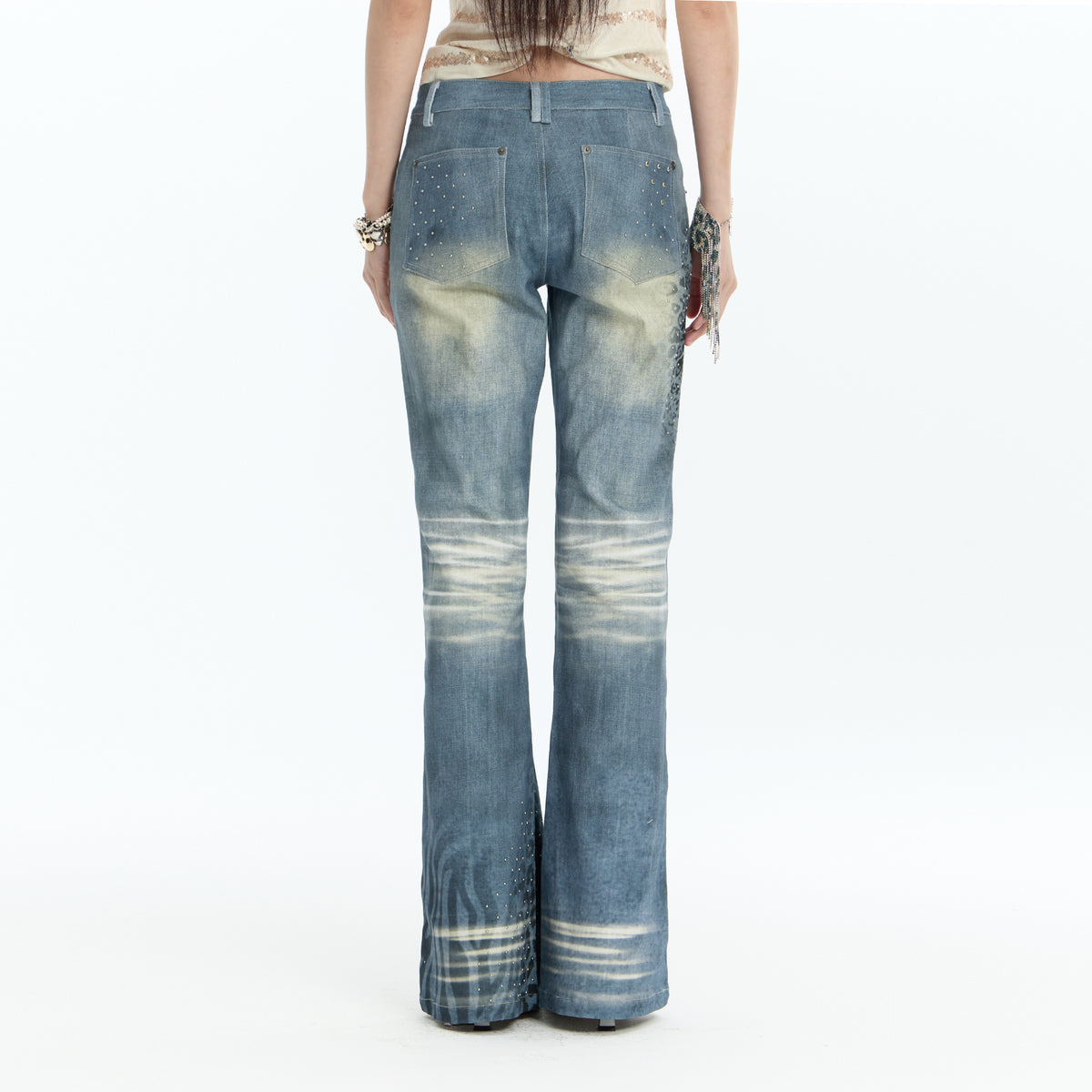 FAYCHUI Washed Leopard-Print Distressed Slim Flared Jeans