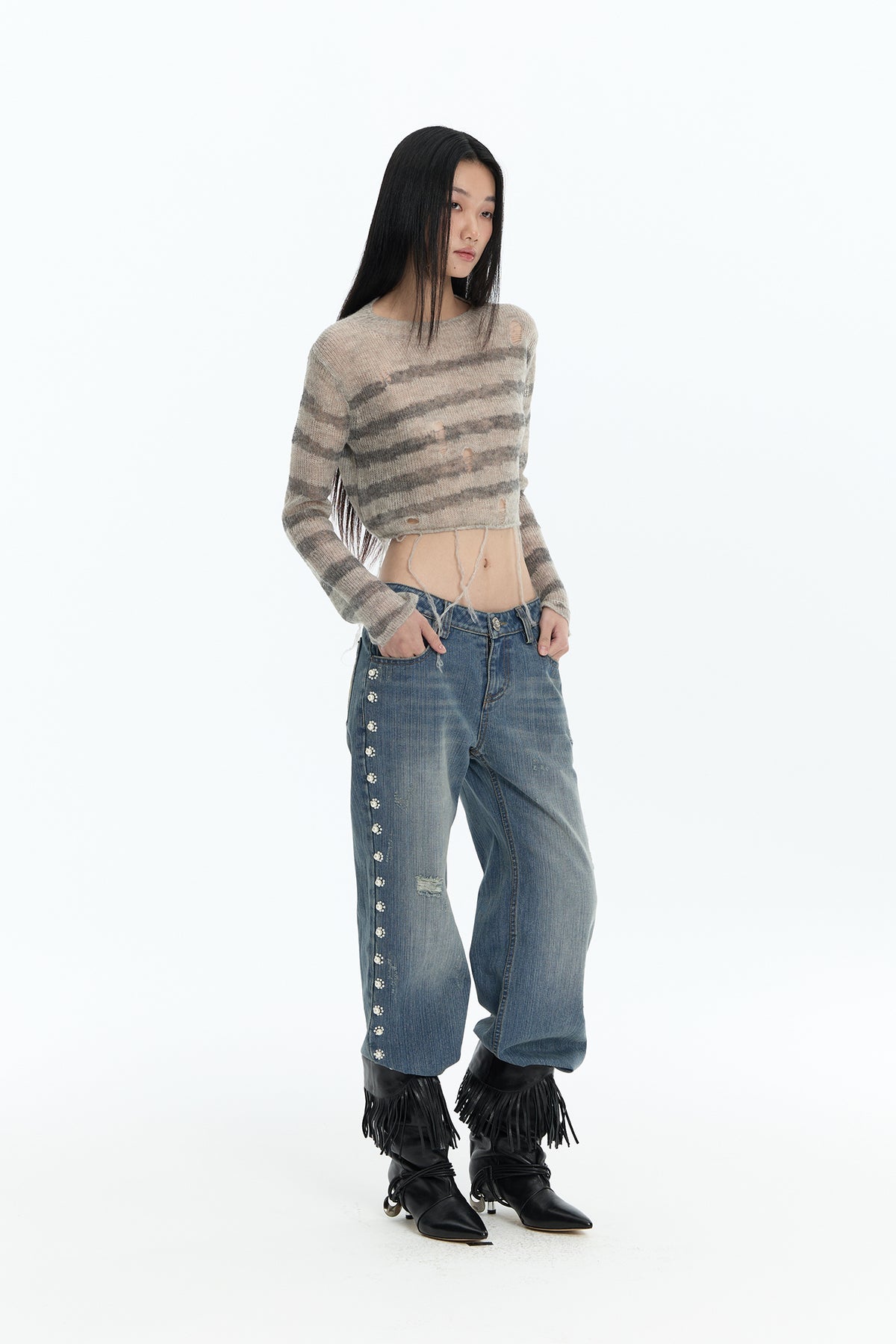 FAYCHUI Washed Floral Pearl Low-Rise Flared Jeans