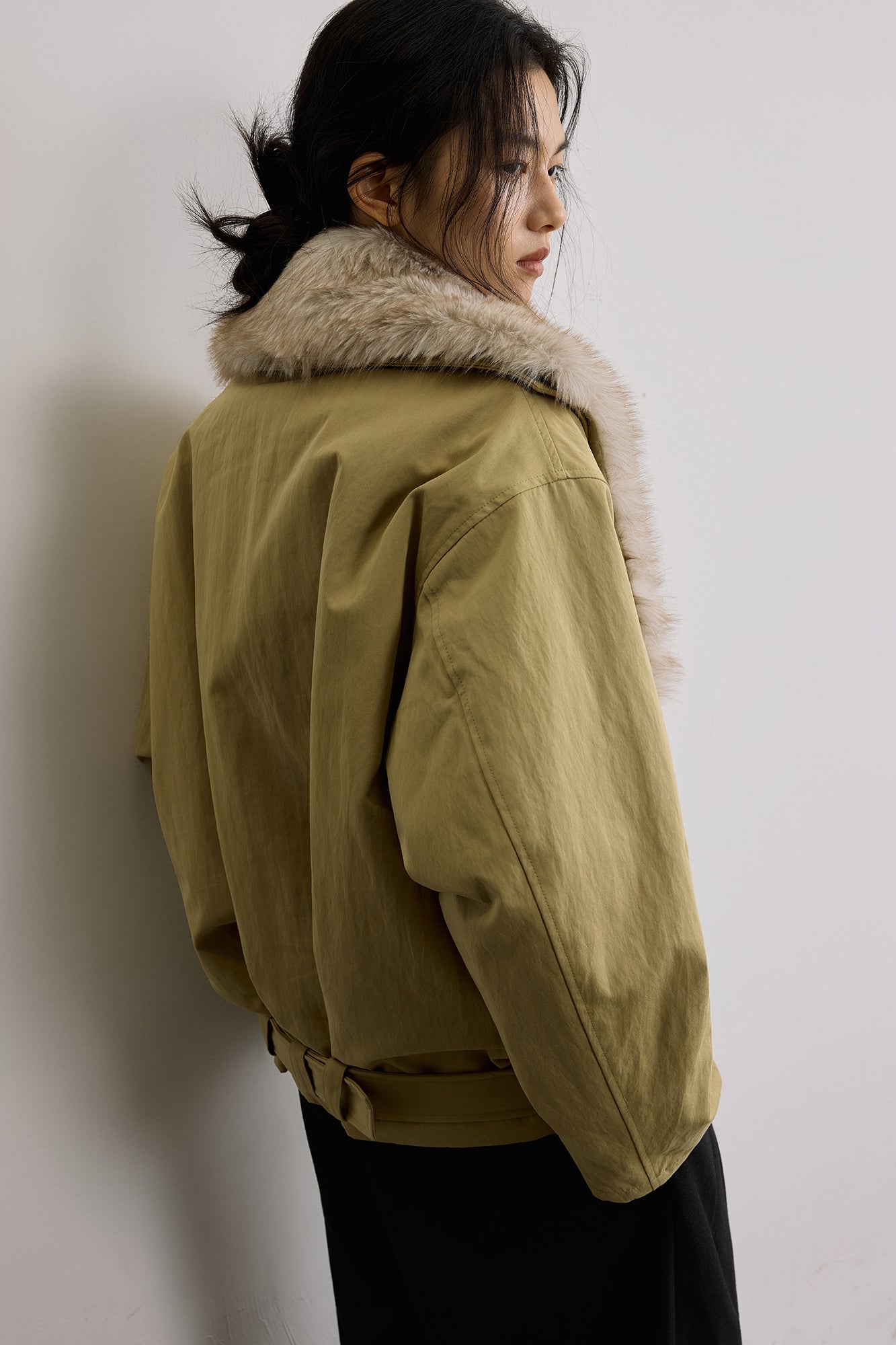 SAME FLOW Faux Fur Collar Belted Padded Jacket