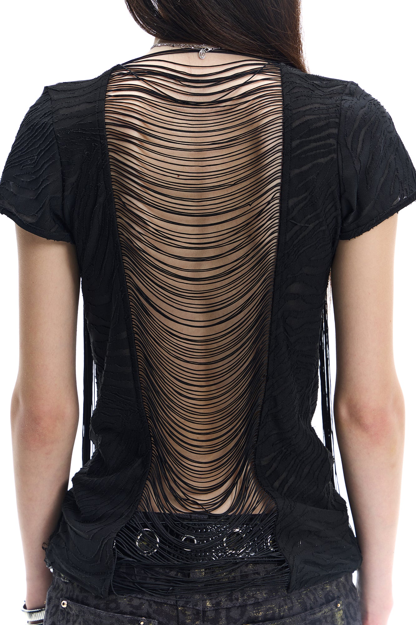 FAYCHUI Beaded Fringe Open-Back T-Shirt
