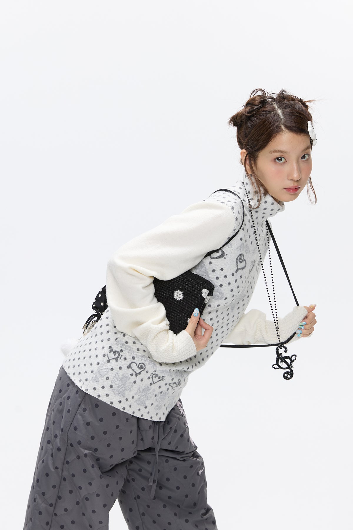 BETWEENAND Heart & Star Jacquard Turtleneck Sweater
