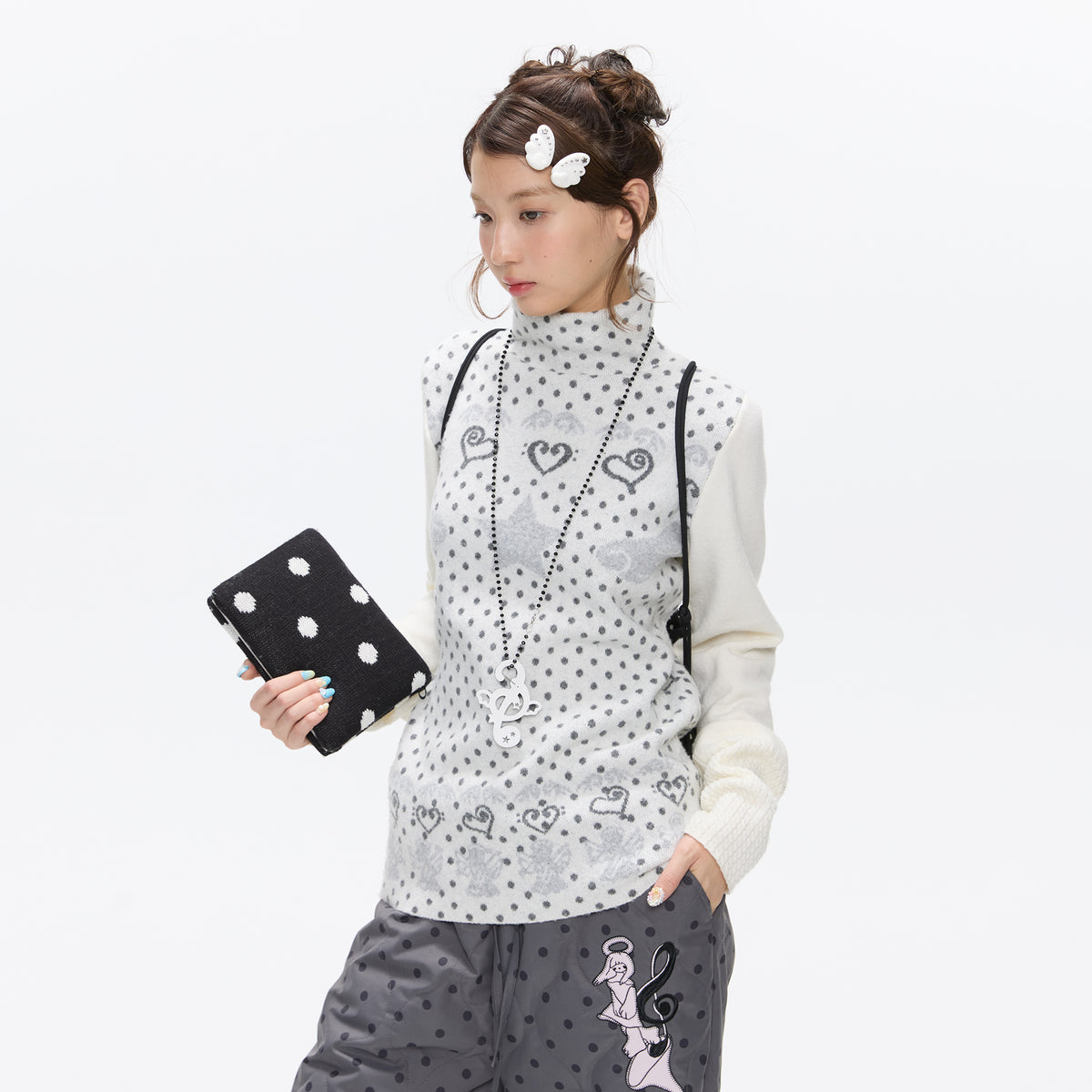 BETWEENAND Heart & Star Jacquard Turtleneck Sweater