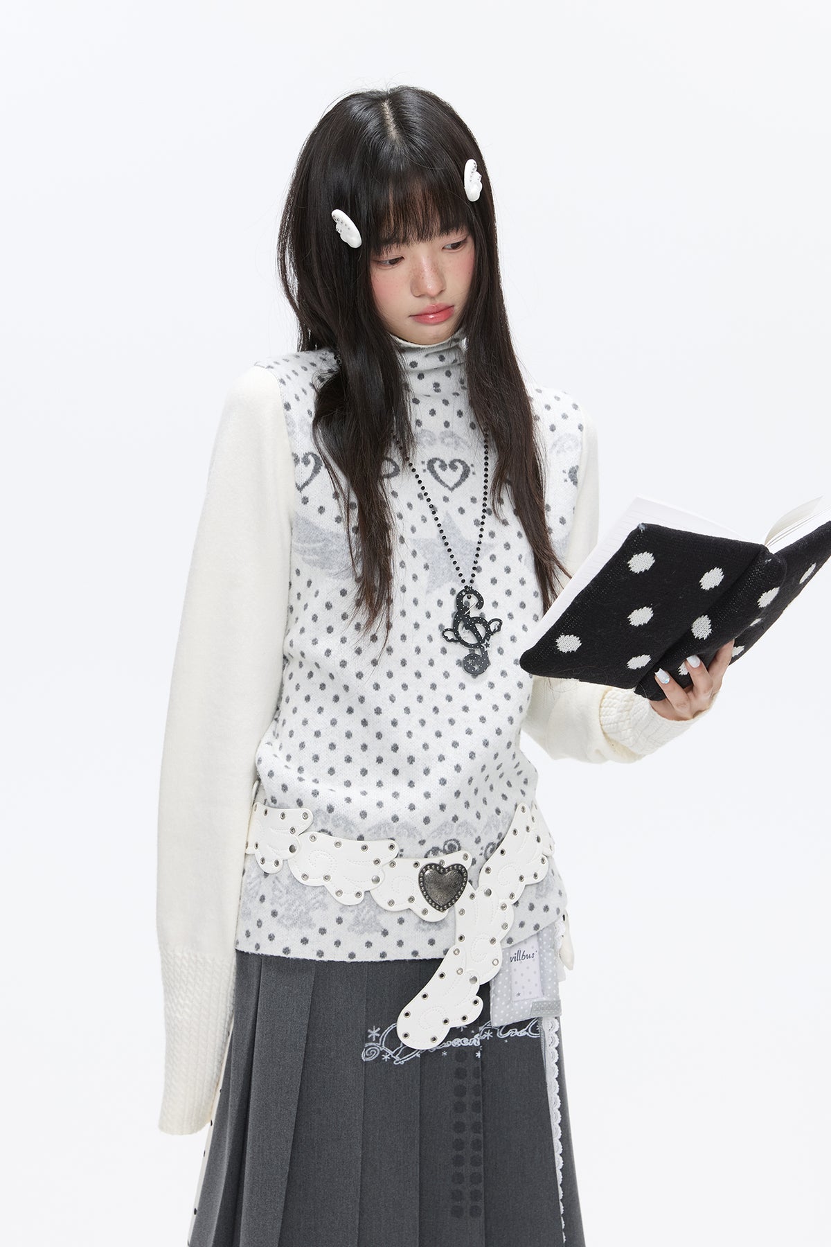 BETWEENAND Heart & Star Jacquard Turtleneck Sweater