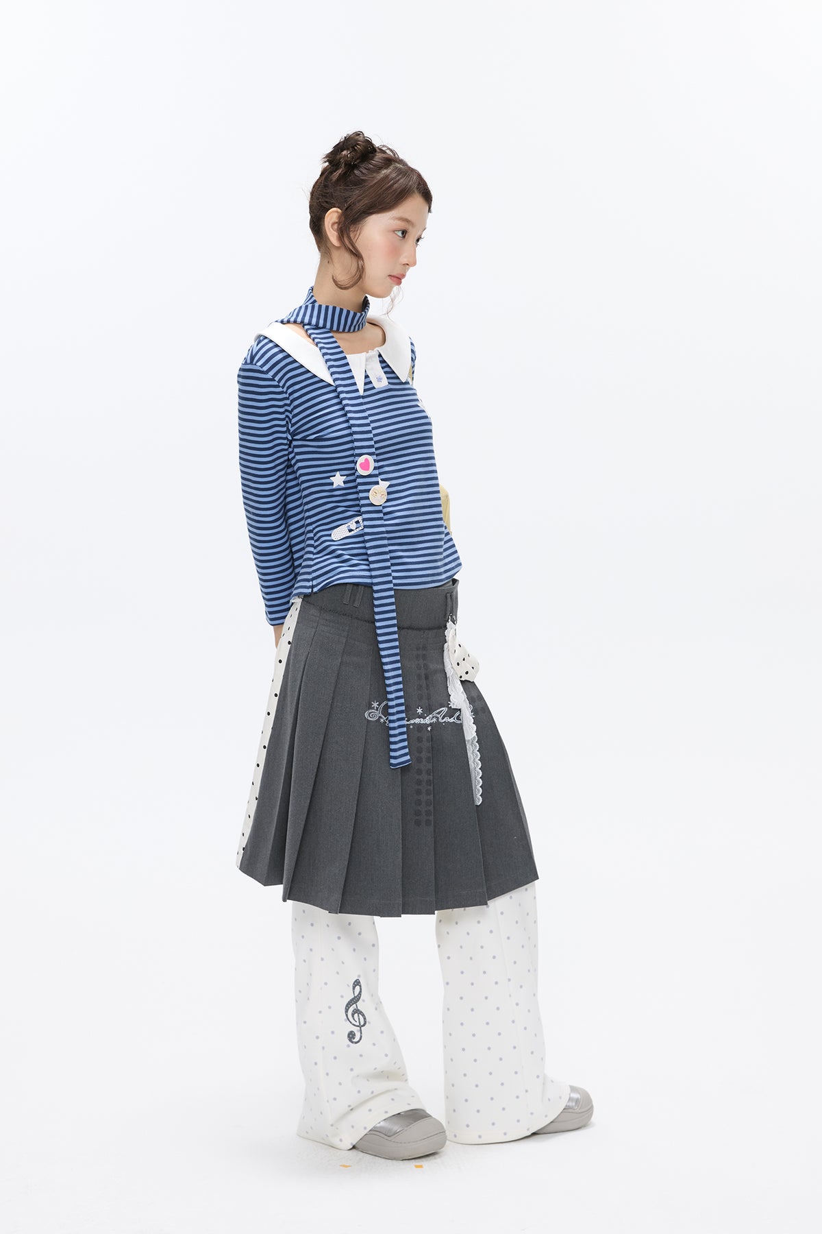 BETWEENAND Reversible Spliced Polka-Dot Pleated Skirt