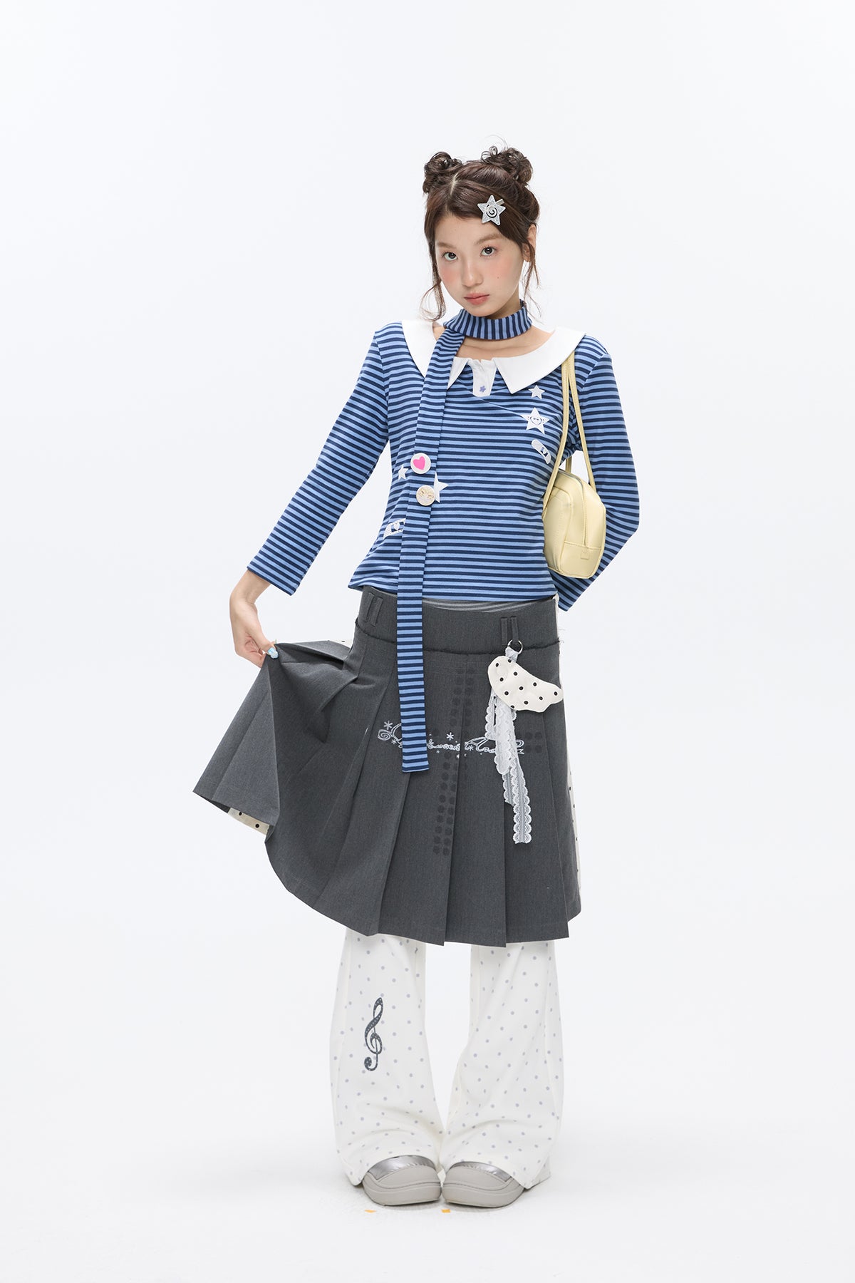 BETWEENAND Reversible Spliced Polka-Dot Pleated Skirt