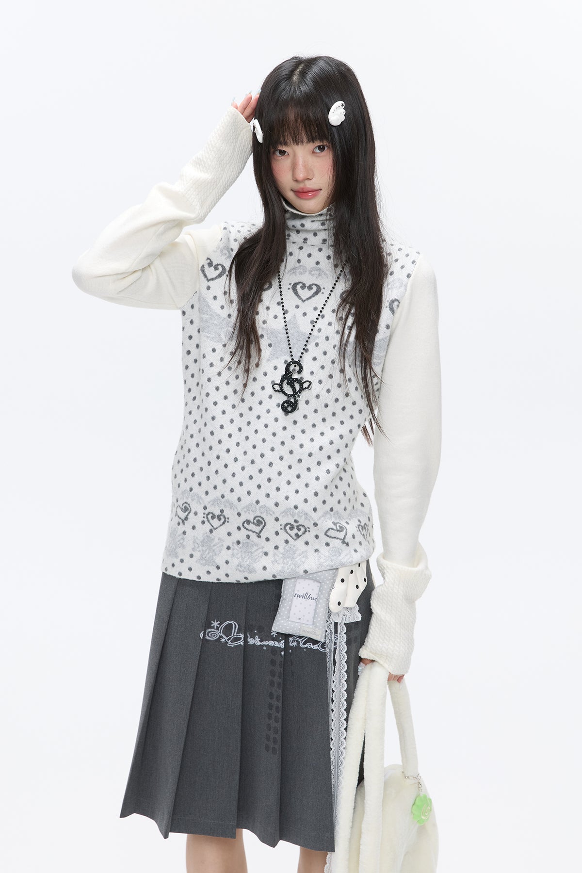 BETWEENAND Heart & Star Jacquard Turtleneck Sweater