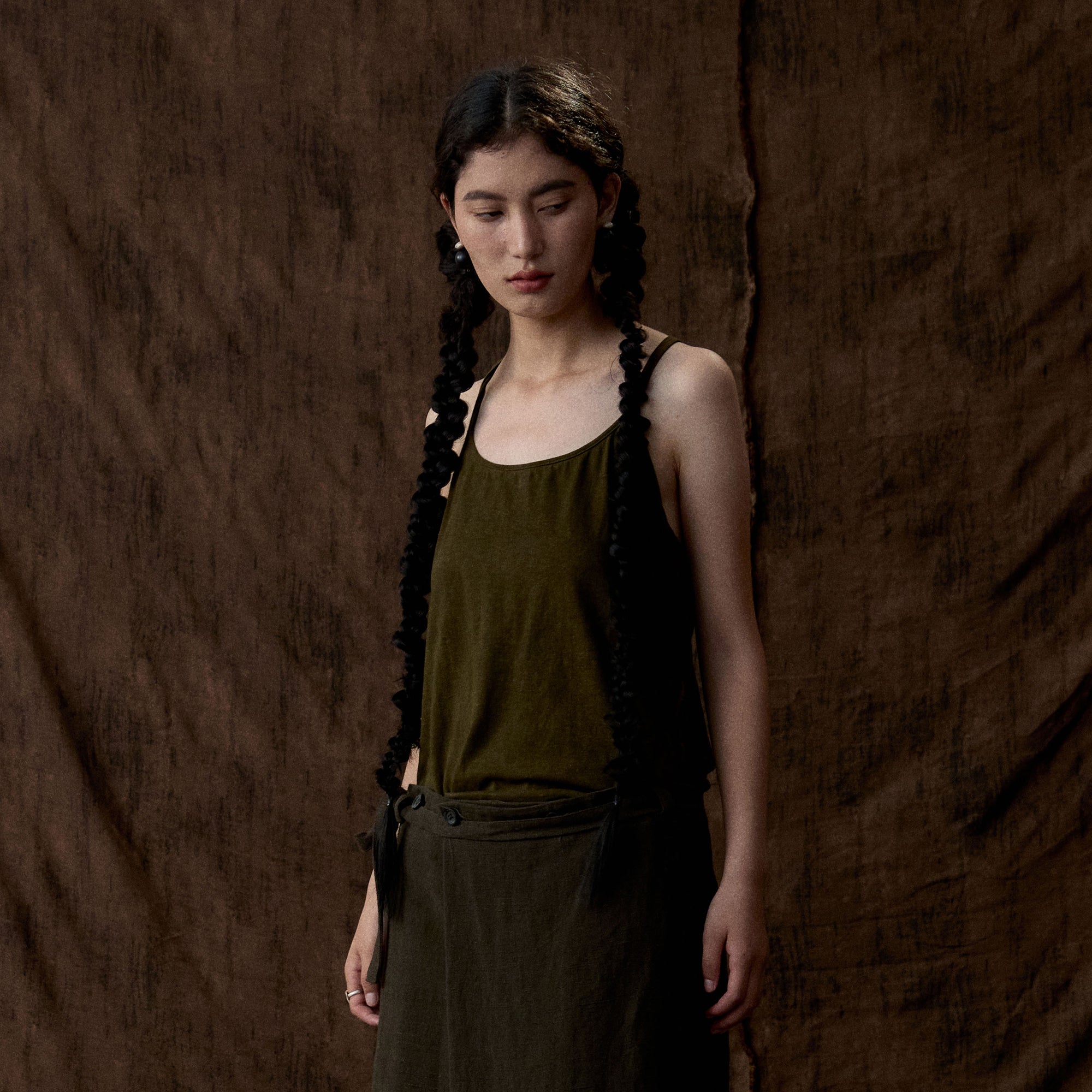 INCH LIM Racerback Drape Tank Top