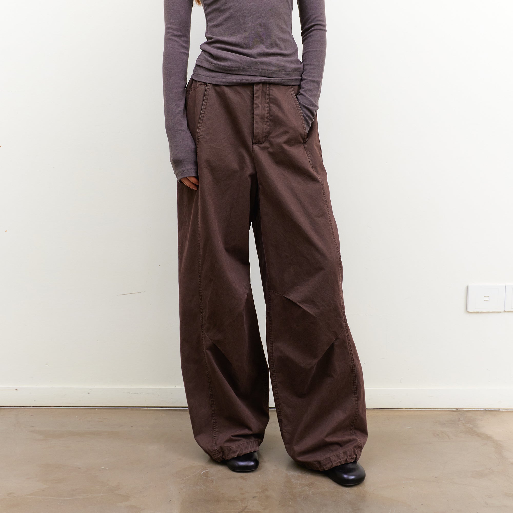 NEVERSEEZ Distressed Washed Drawstring Cuff Trousers