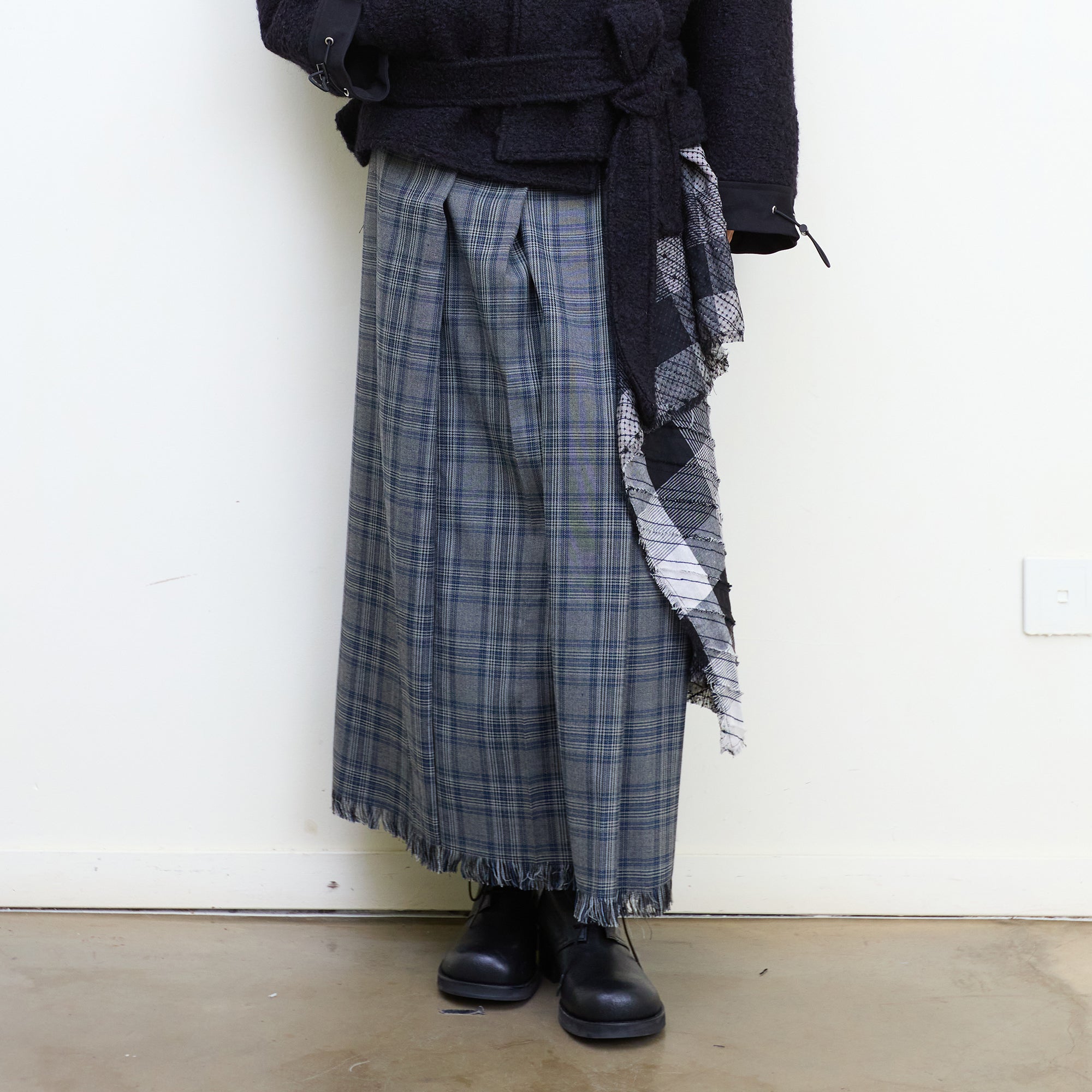 NEVERSEEZ Detachable Waist Scarf Pleated Plaid Maxi Skirt