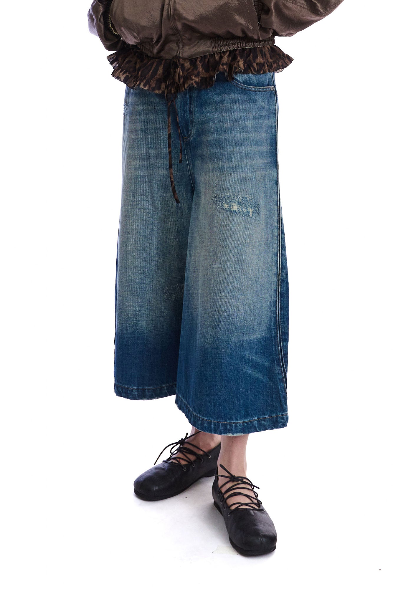 NEVERSEEZ Washed Wide-Leg Denim Shorts