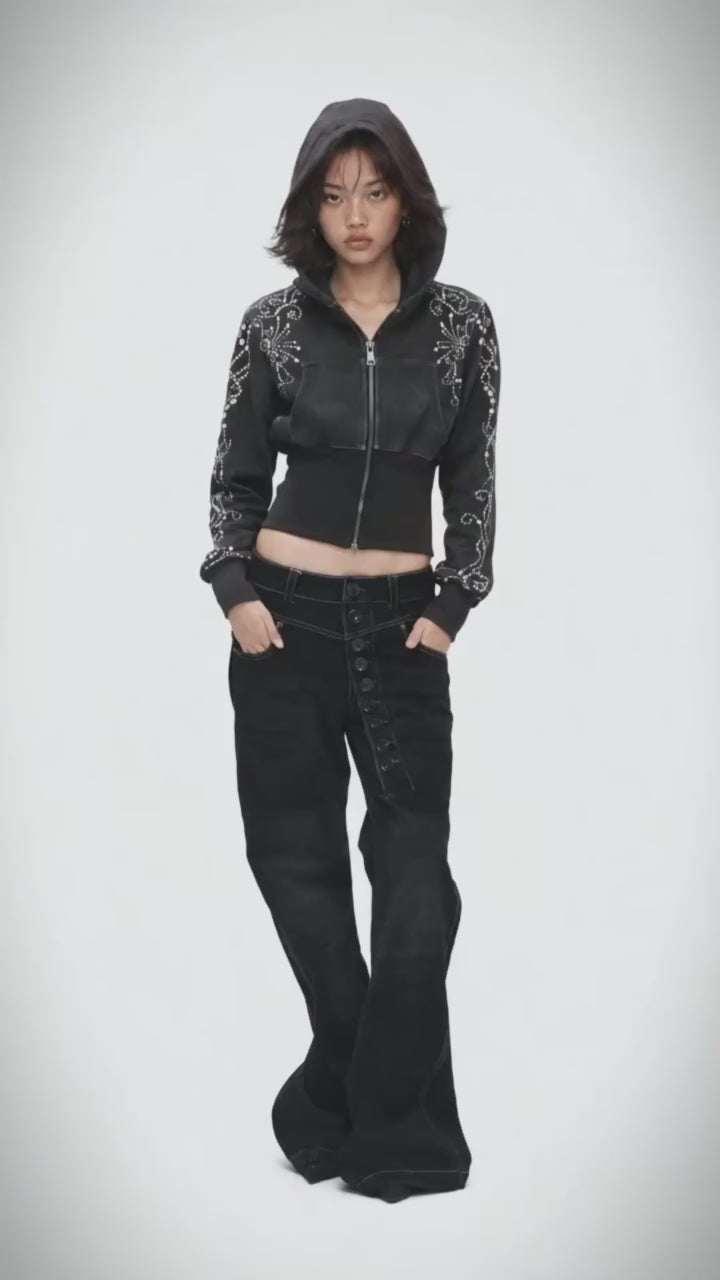 Ad video: FAYCHUI Spiral Gem Studded Cropped Zip-Up Hoodie _2_.mov (added by the ERP from the ad creative library)