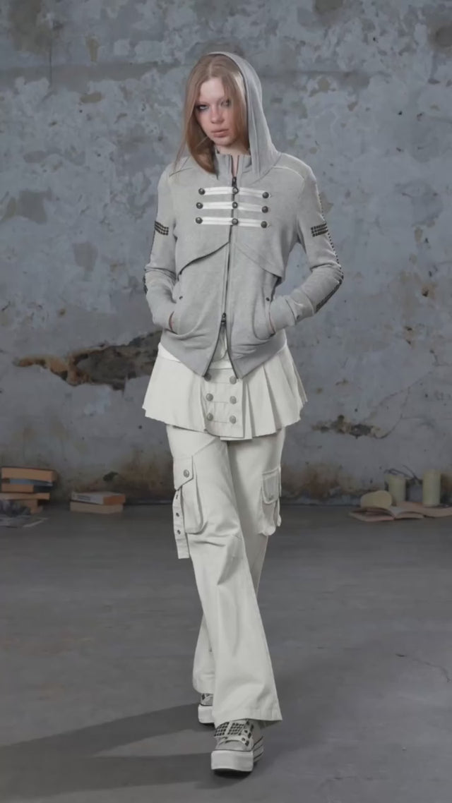 Ad video: CESTNOUS Punk Metal-Button Napoleon Zip-Up Hoodie - Light Gray.mov (added by the ERP from the ad creative library)