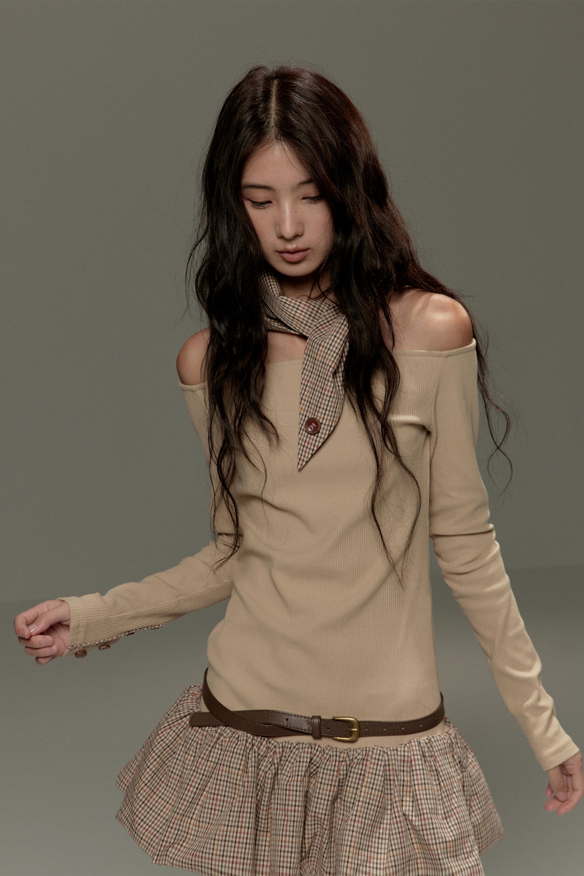 LVETONG Off-Shoulder Plaid Spliced Knit Mini Dress