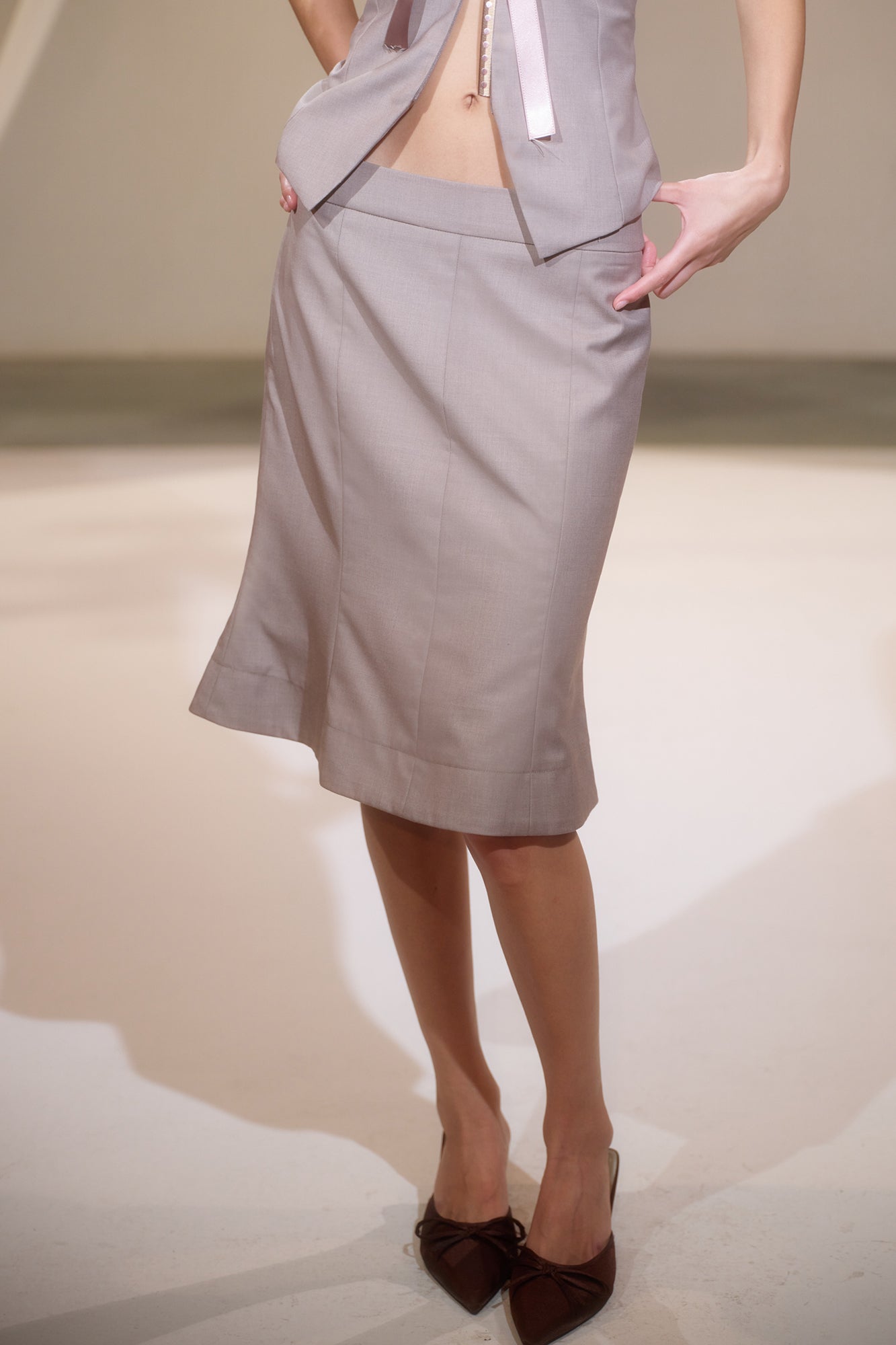IVETONG Bow Tie Off-Shoulder Top & Flared Skirt Set