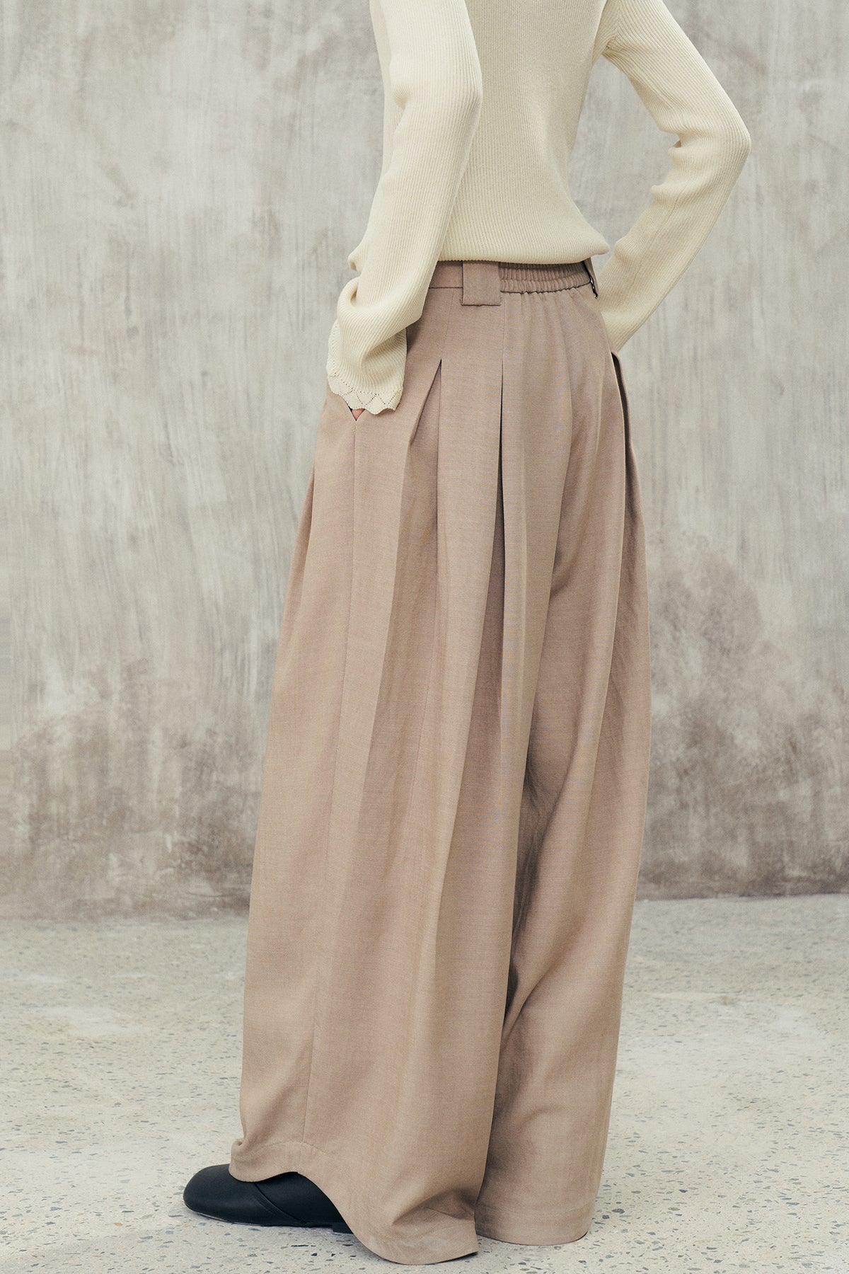SAME FLOW Draped Pleated Wide-Leg Pants