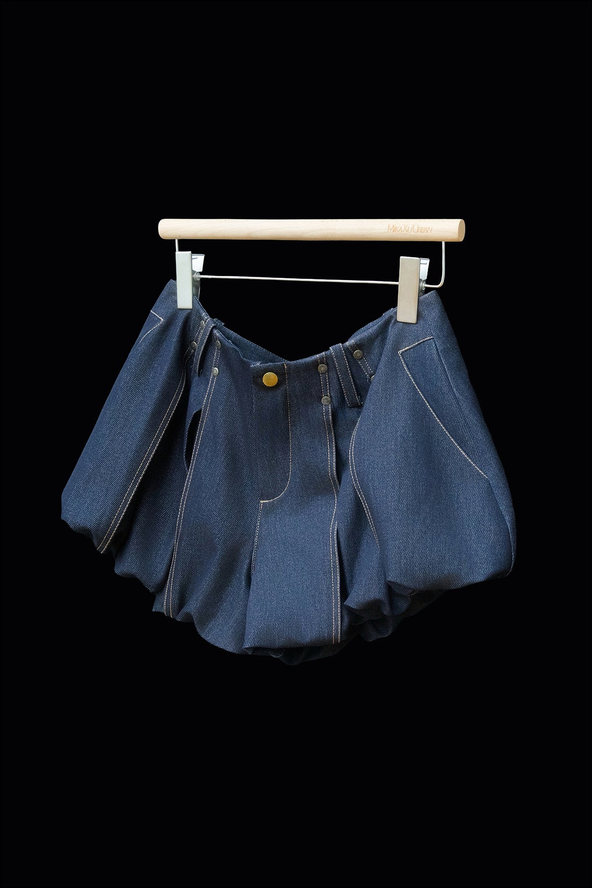 MXU Retro Contrast Detachable-Collar Denim Shirt & Puff Skort Set