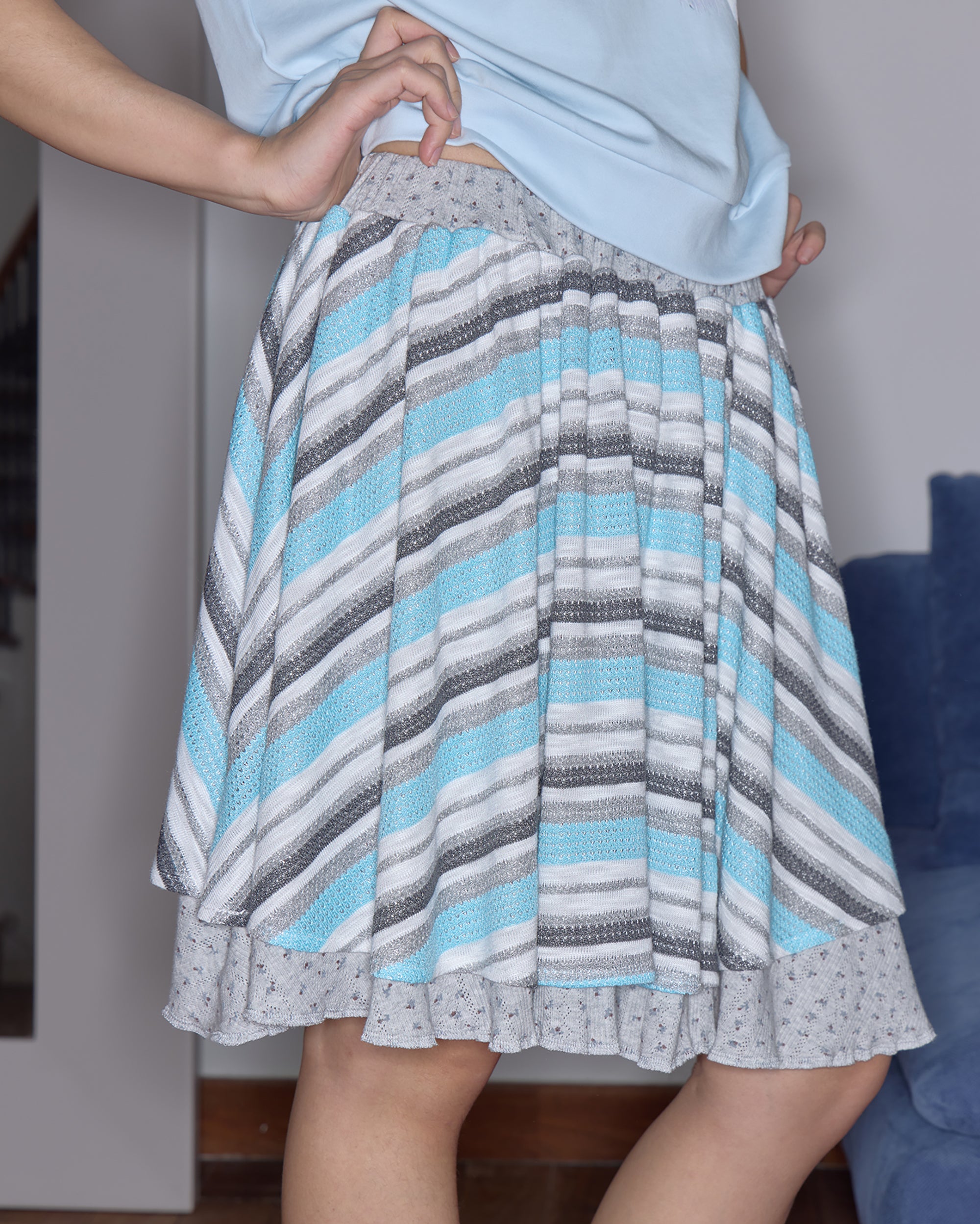 HAVE A MEAL Double-Layer Striped Knit Flared Skirt